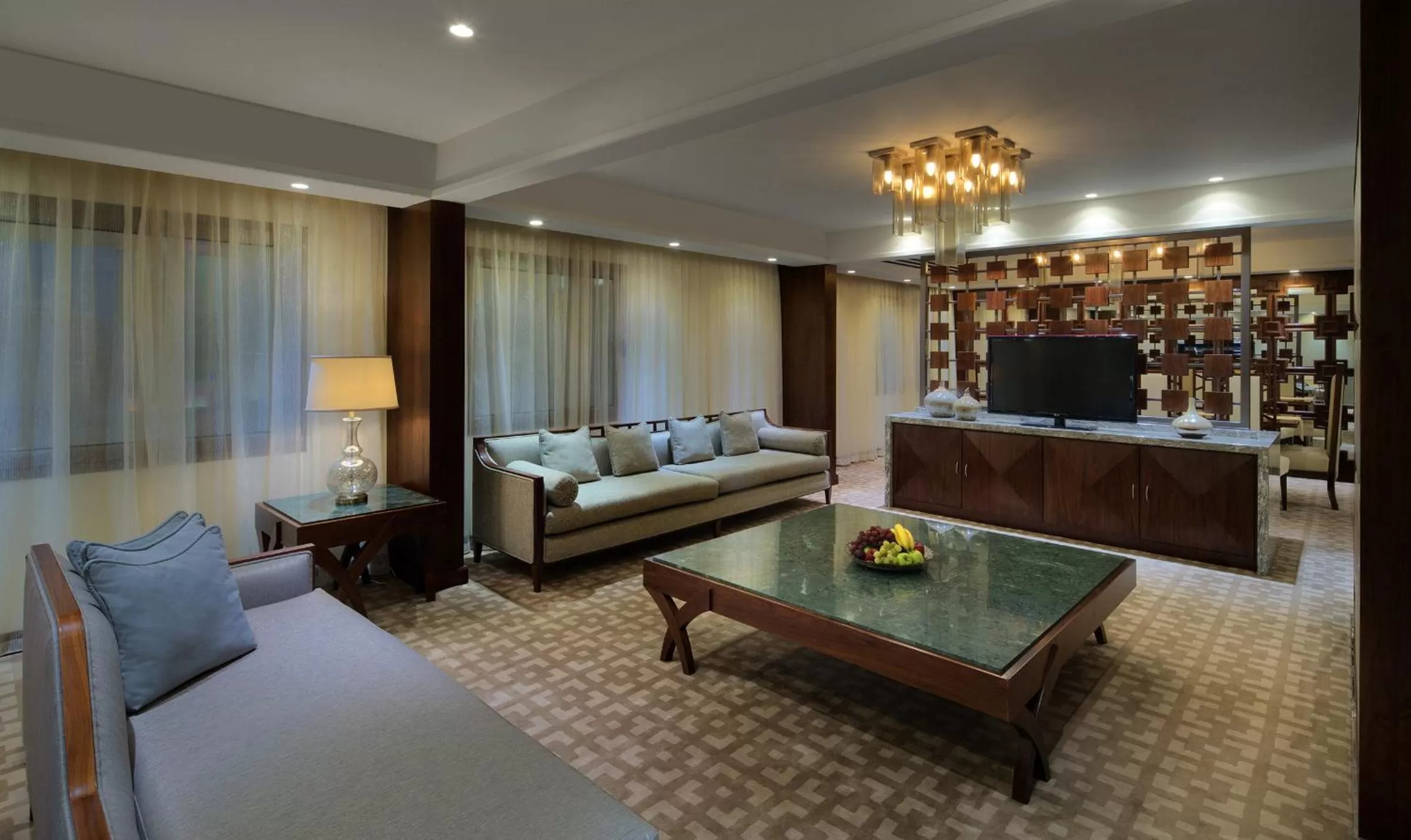 Photo of the whole room, Bed in InterContinental Bahrain by IHG