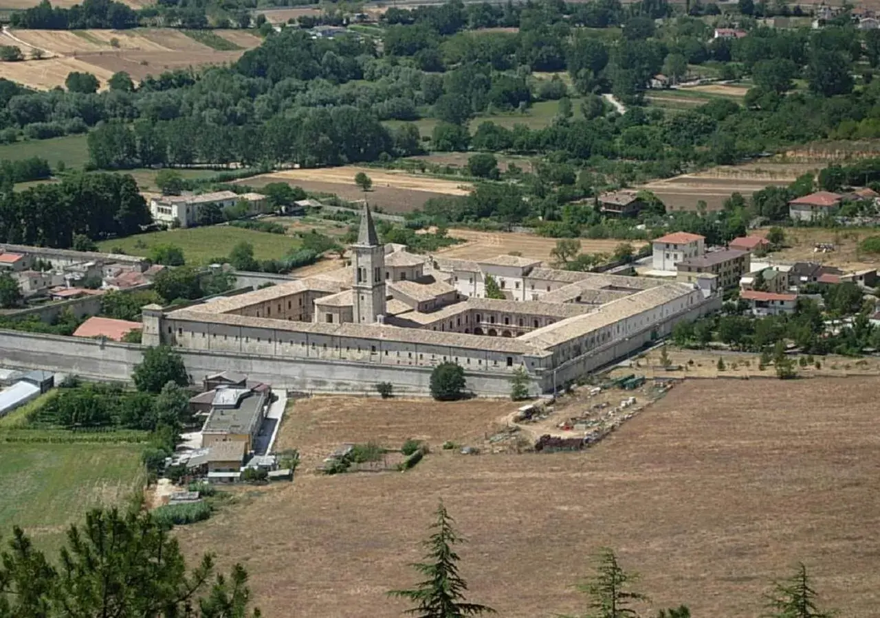 Nearby landmark, Bird's-eye View in L' Esploratore