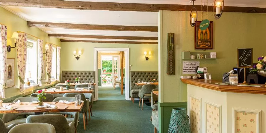 Restaurant/places to eat in Bromølle Kro