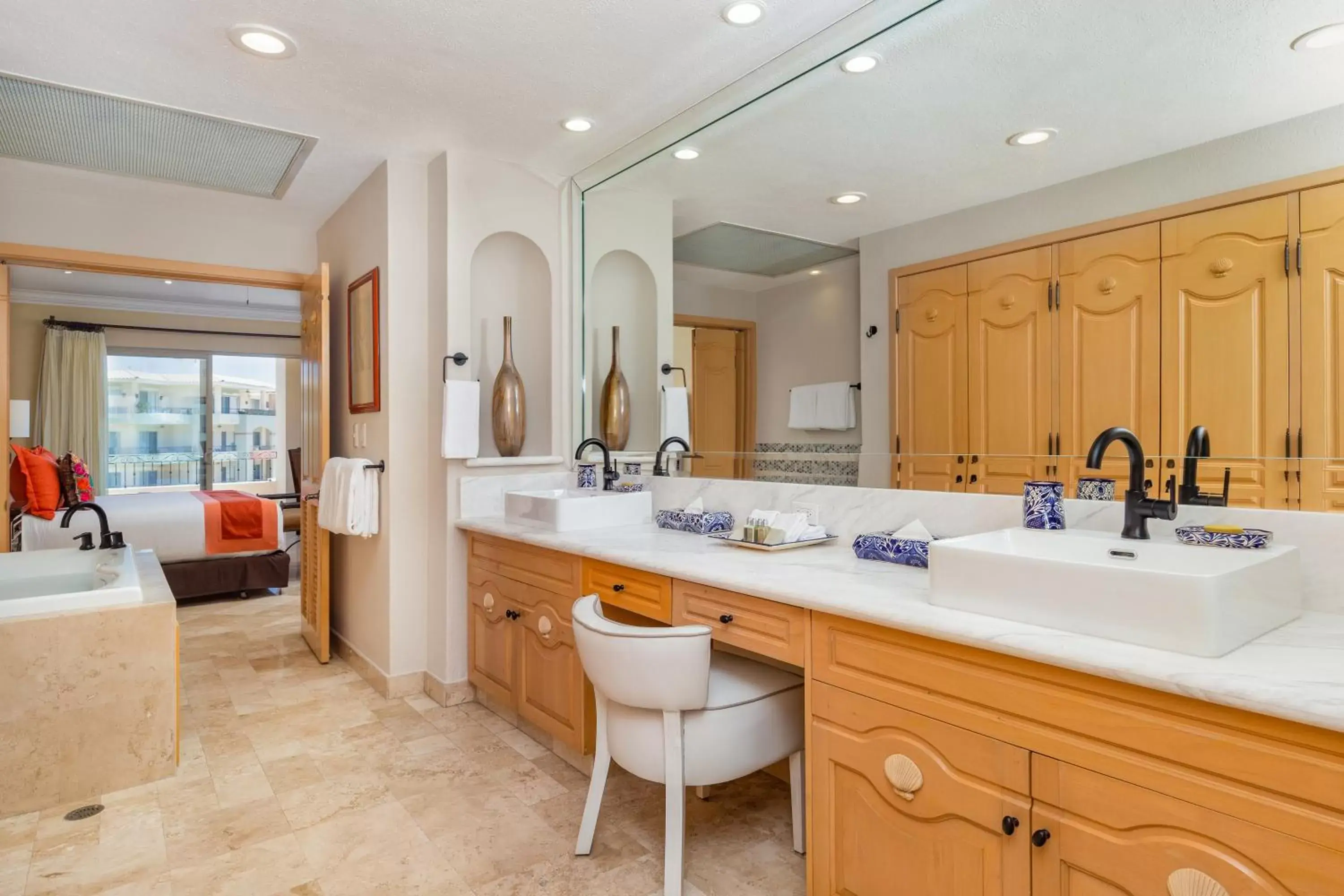 Bathroom in Villa la Estancia Beach Resort & Spa