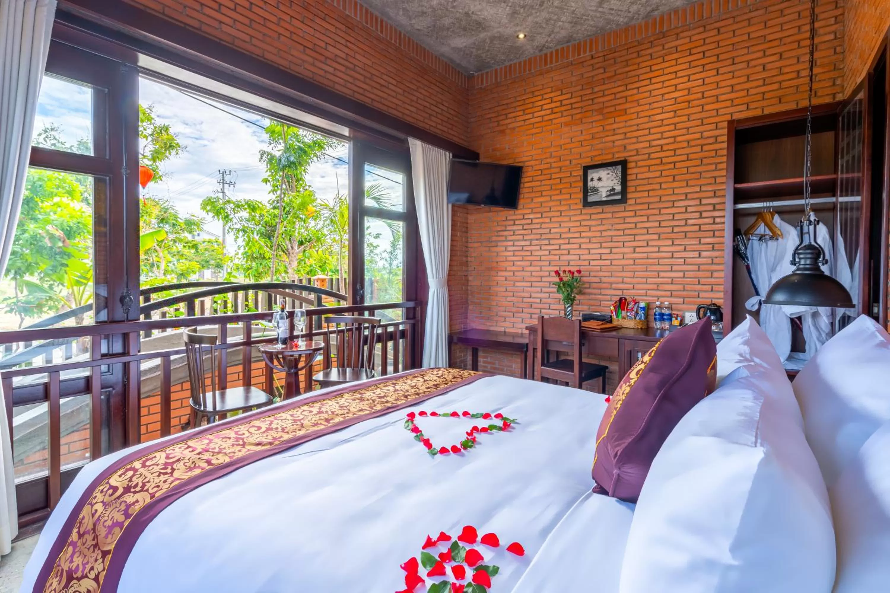 Bed in Angel Garden Villa