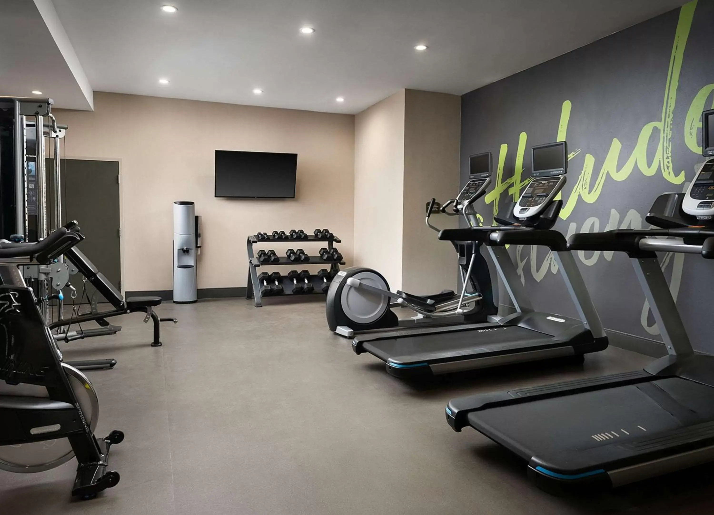 Fitness centre/facilities, Fitness Center/Facilities in Best Western Plus Desoto