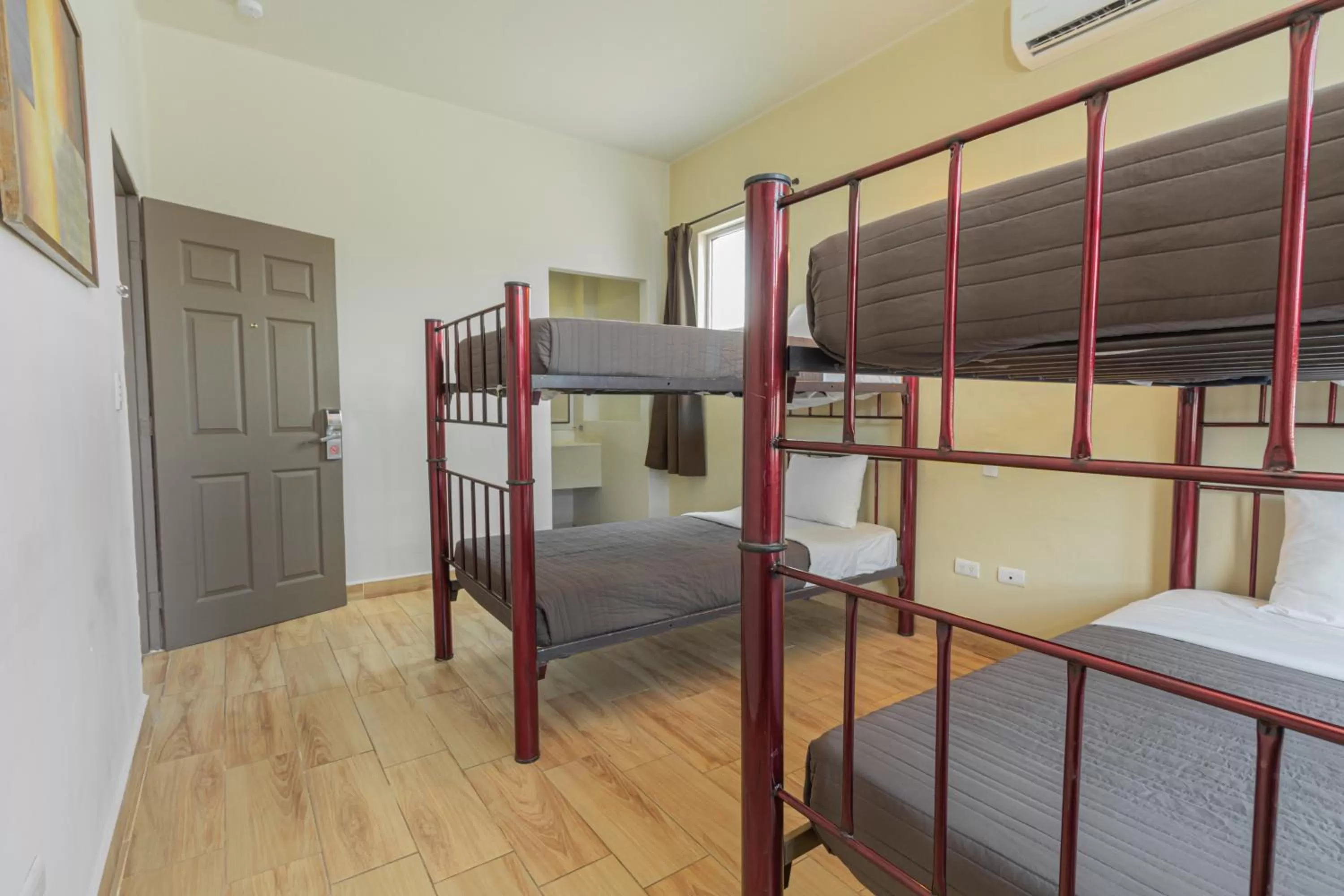 Bed in Hotel Plaza del Arco Express