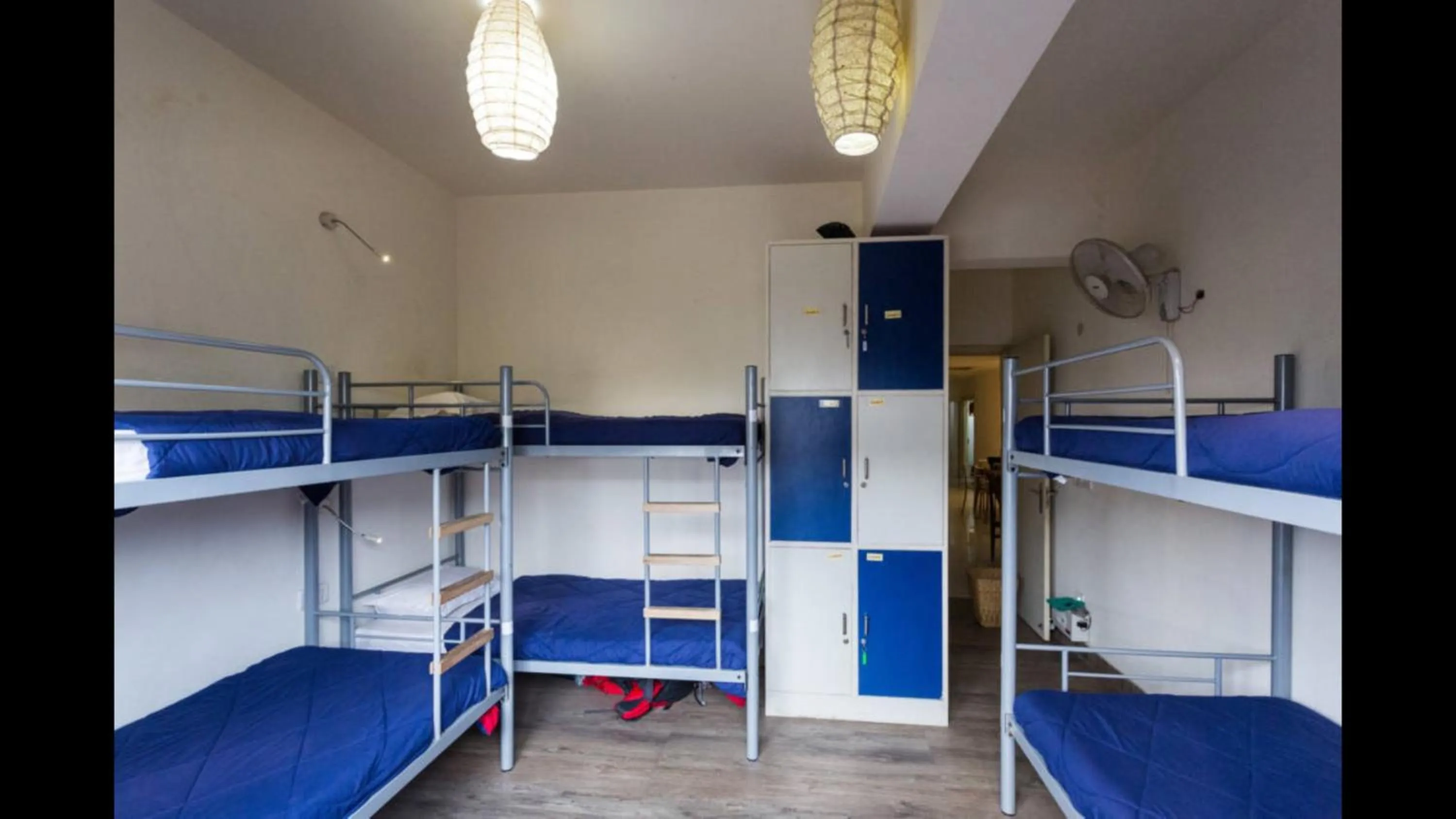 bunk bed, Bed in Joey's Hostel Delhi - 20 mins from Railway Station