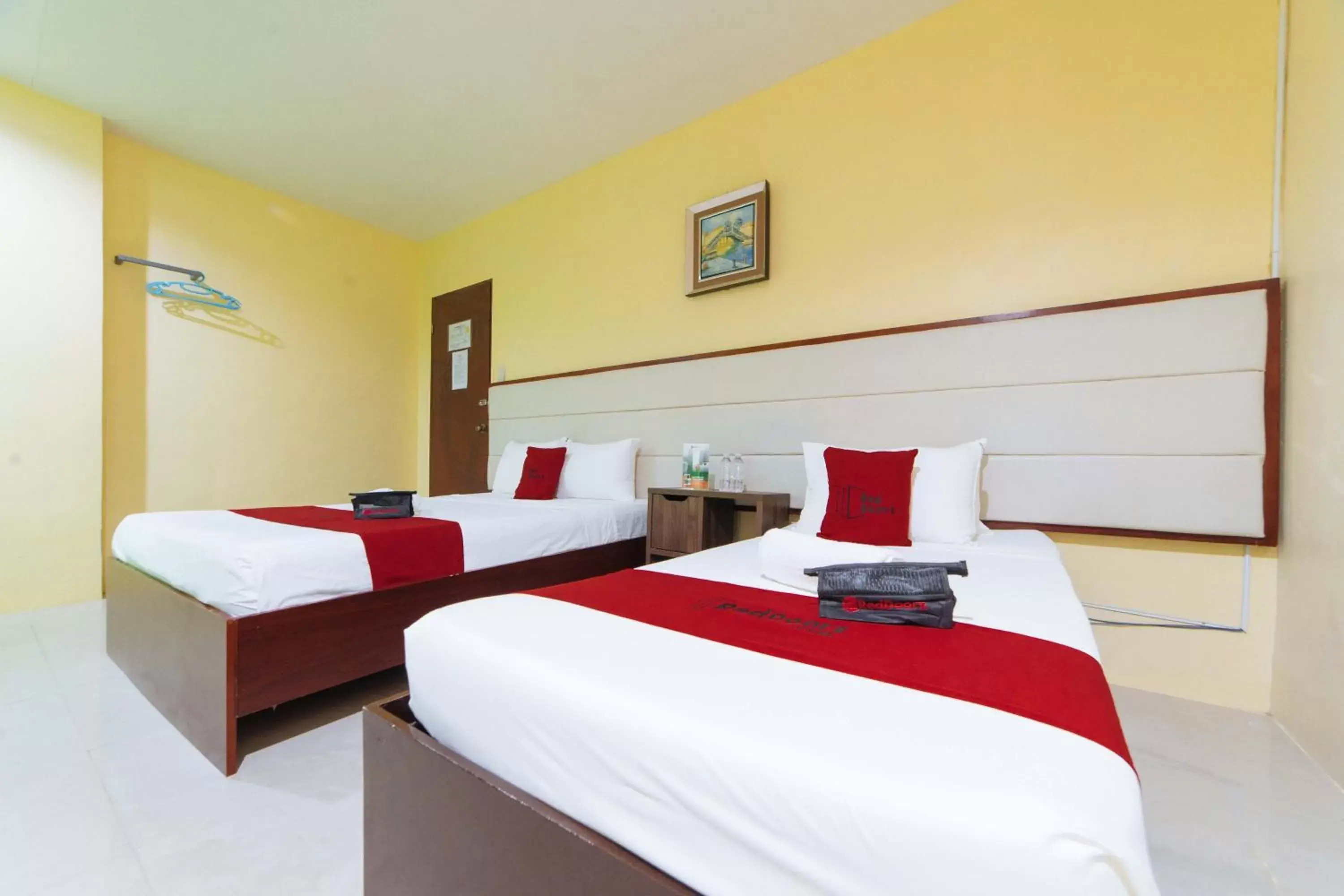 Bedroom, Bed in RedDoorz near Notre Dame of Dadiangas University Bedroom, Bed in RedDoorz near Notre Dame of Dadiangas University