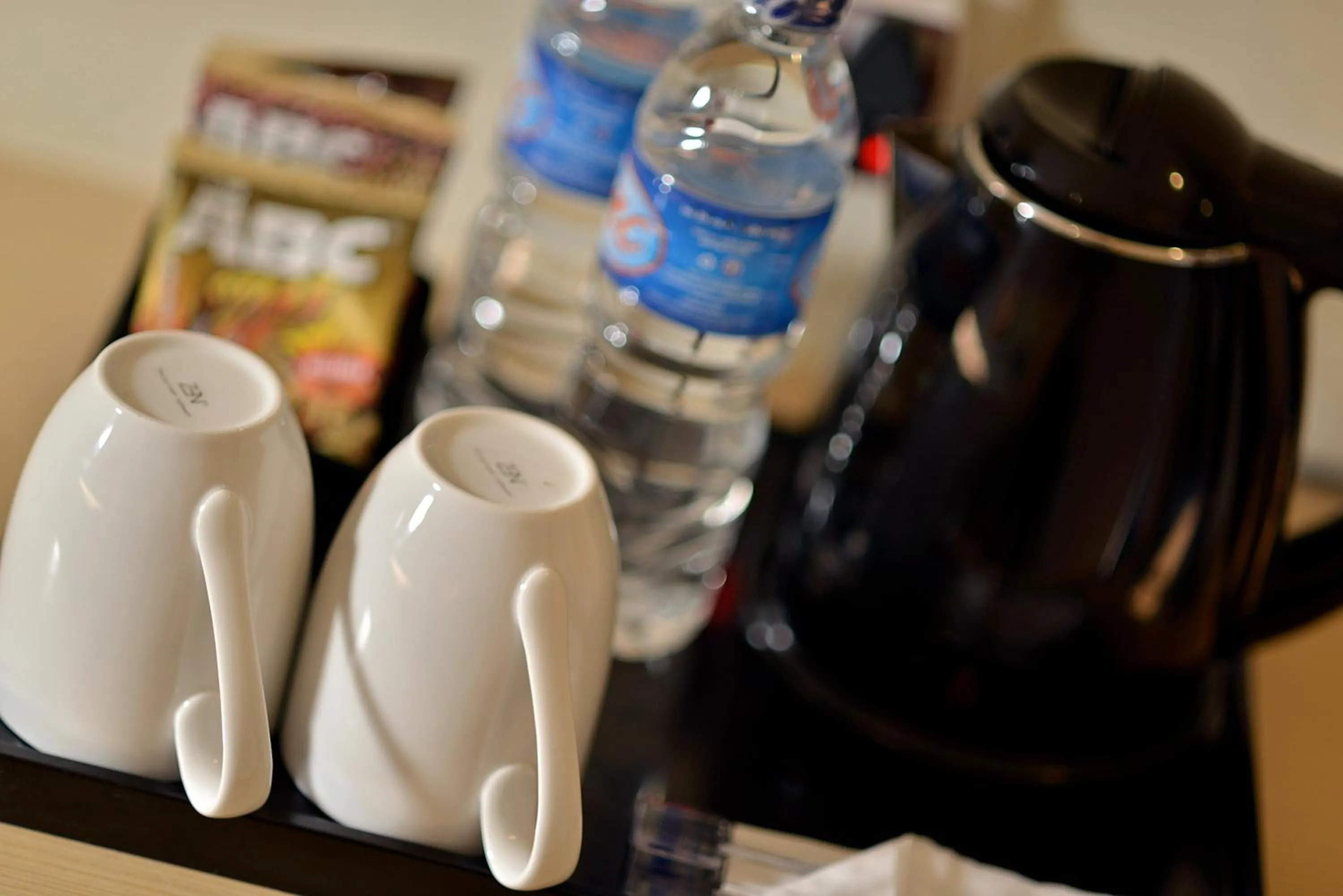 Coffee/tea facilities in Zodiak Sutami by KAGUM Hotels