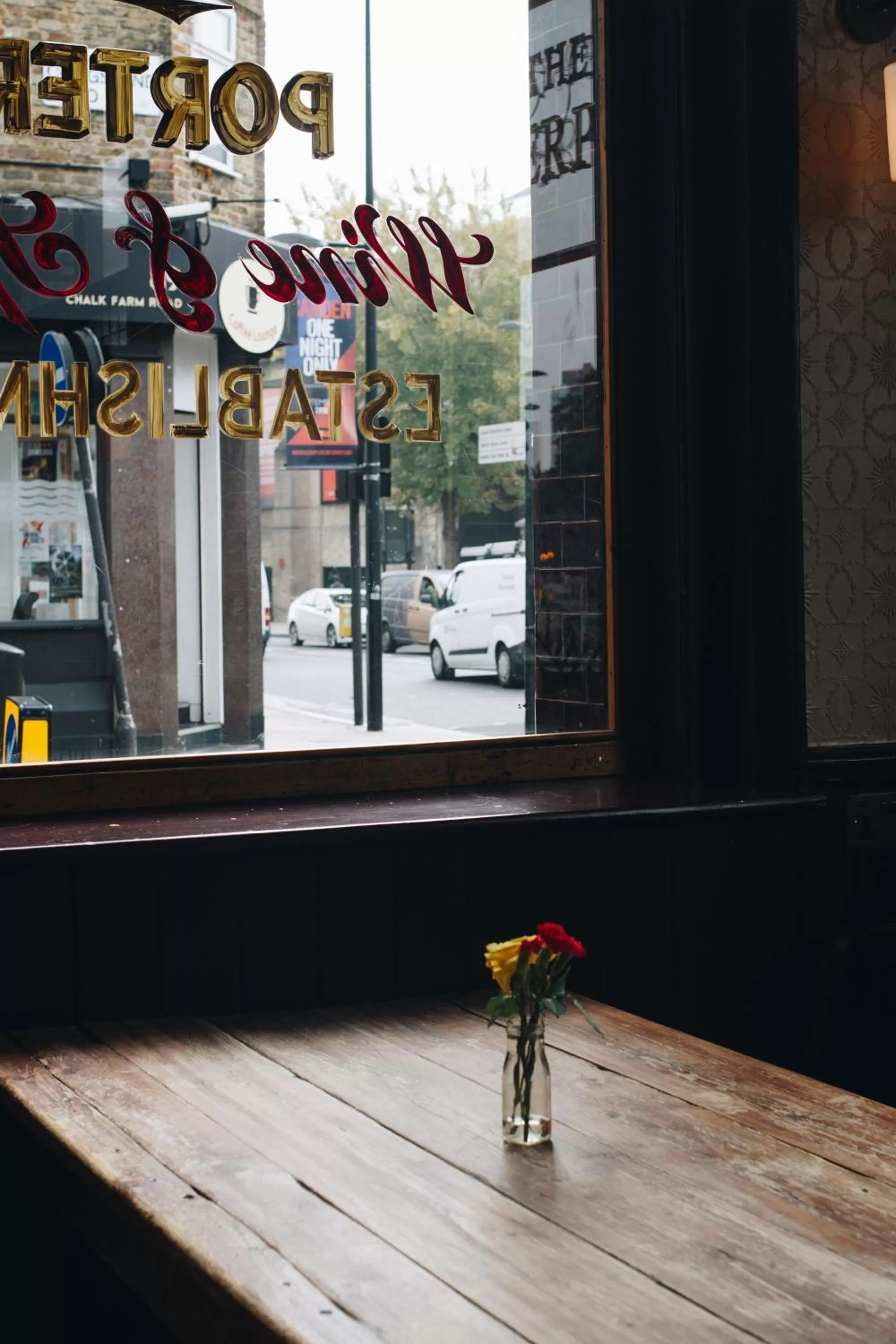 Lounge or bar in Camden Enterprise Hotel
