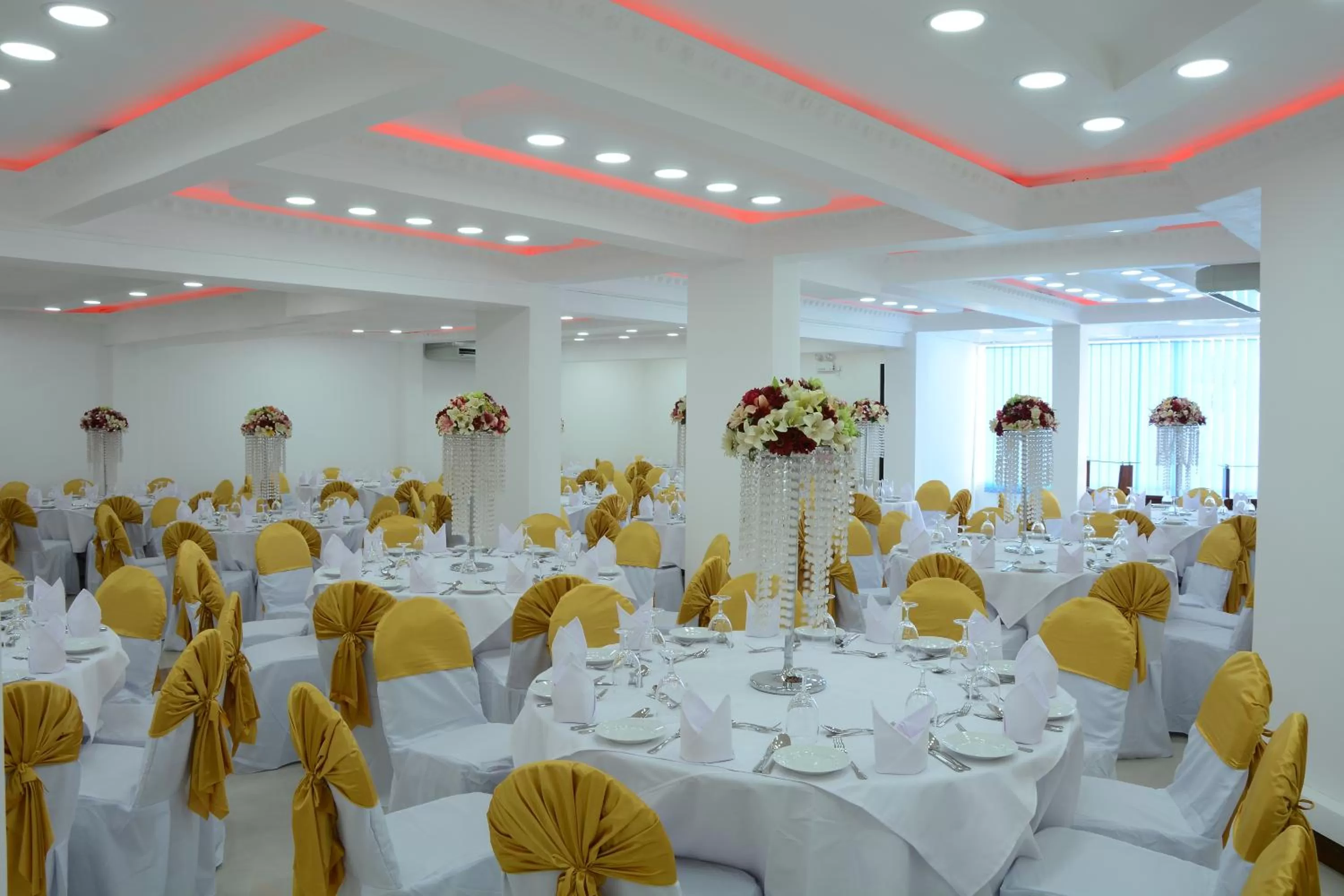 Business facilities, Banquet Facilities in Mount Breeze Hotel