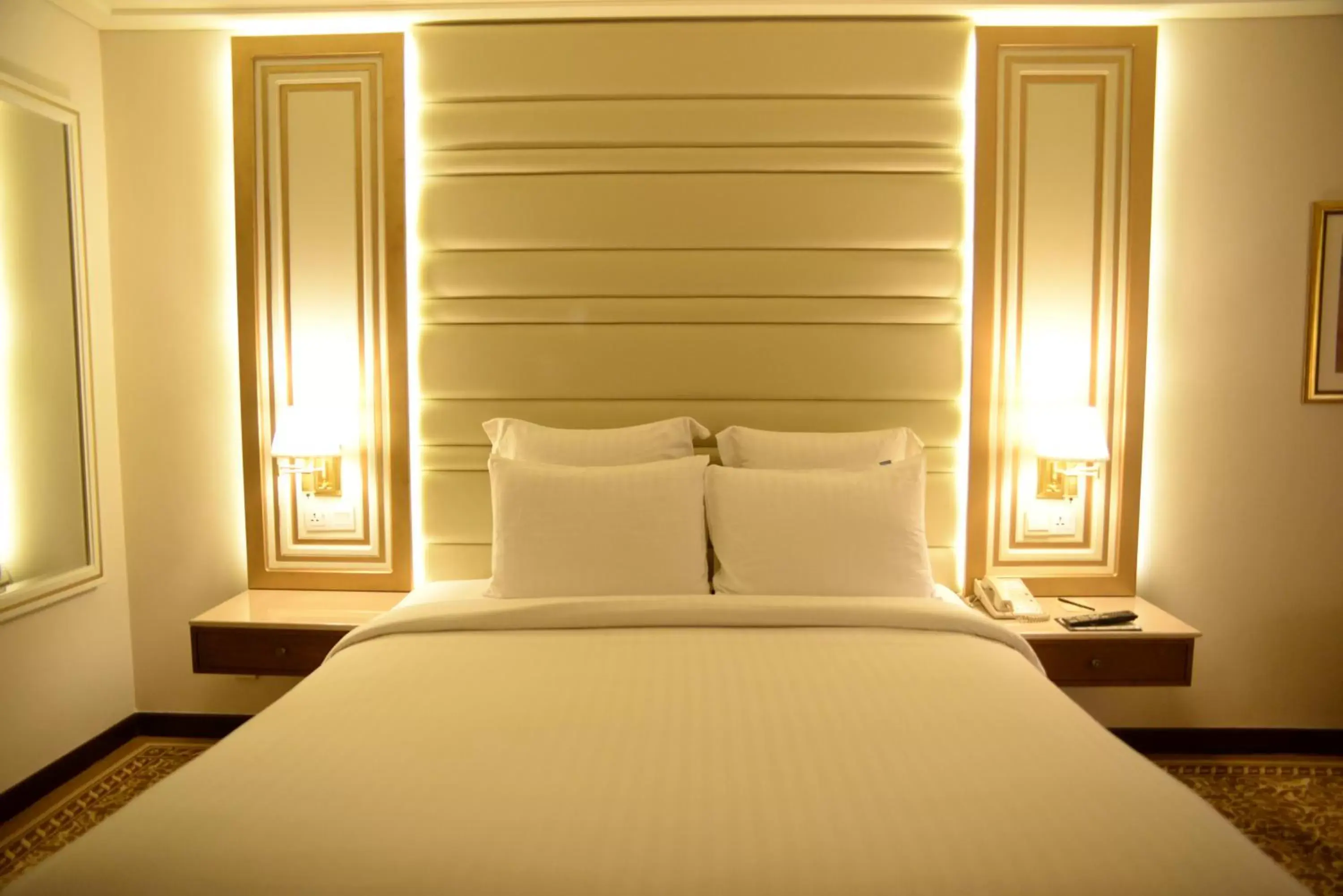 Bed in Pearl Continental Hotel, Karachi