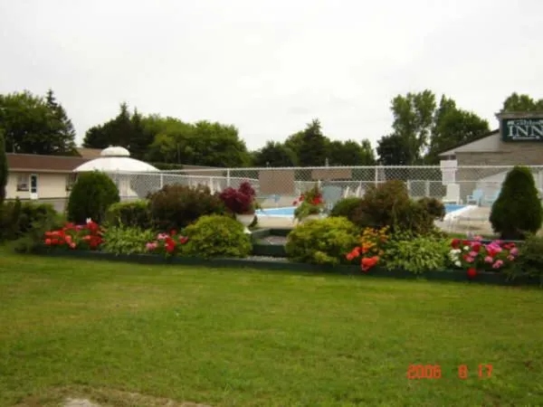 Facade/entrance in The Gables Inn