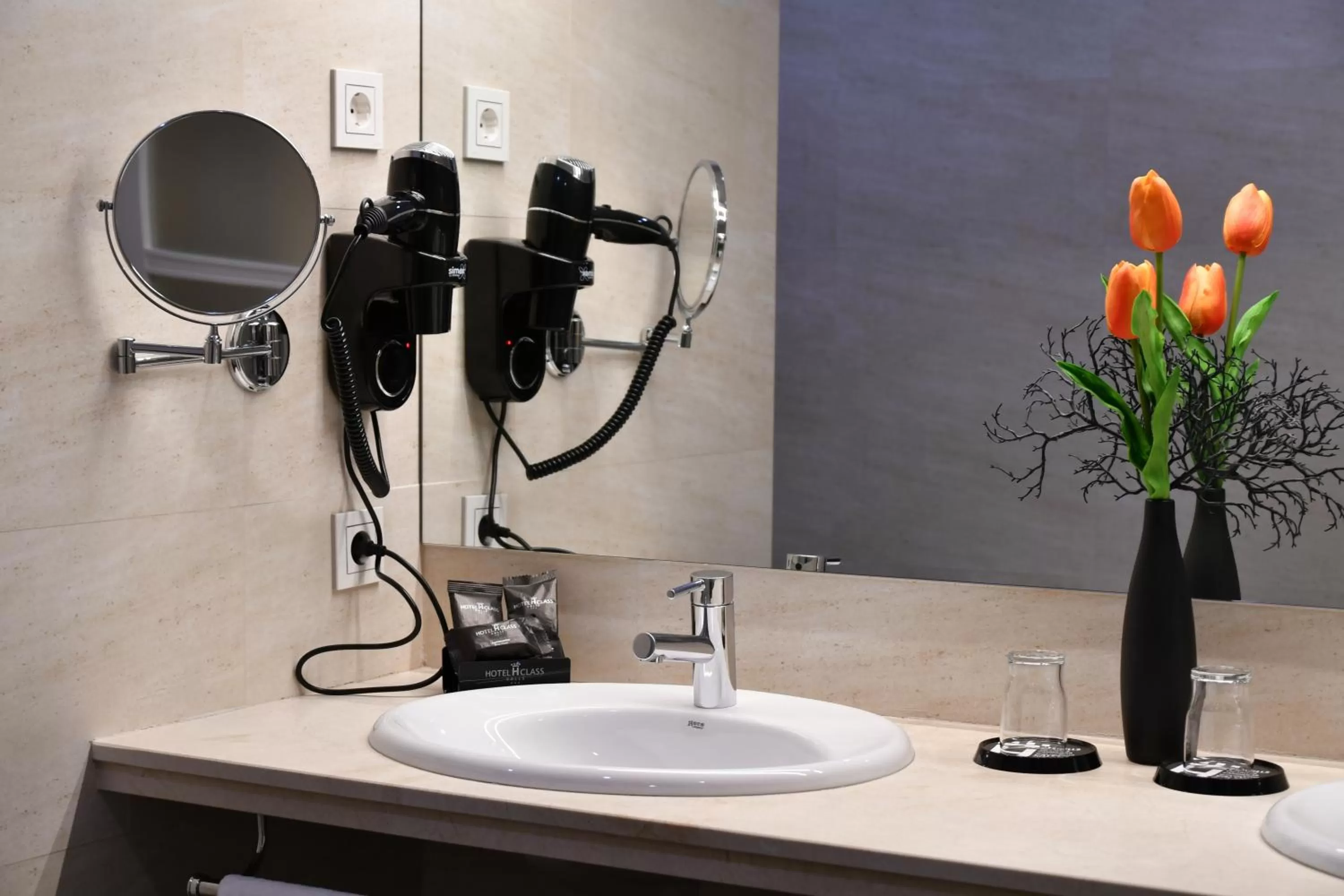 Toilet, Bathroom in Hotel Class Valls