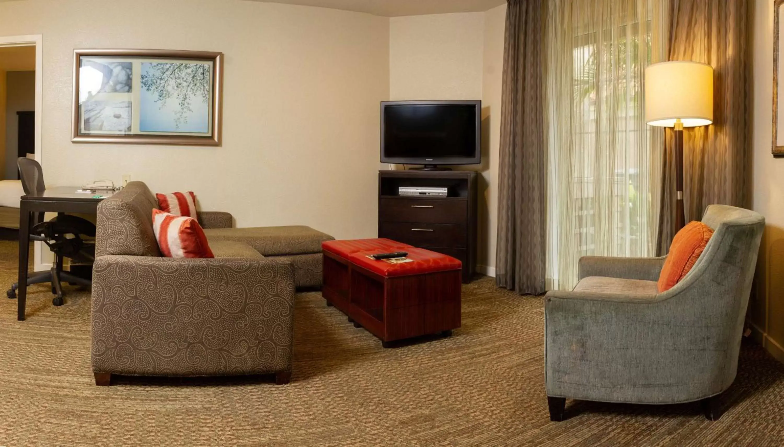 Living room, Seating Area in Sonesta ES Suites San Jose - Airport