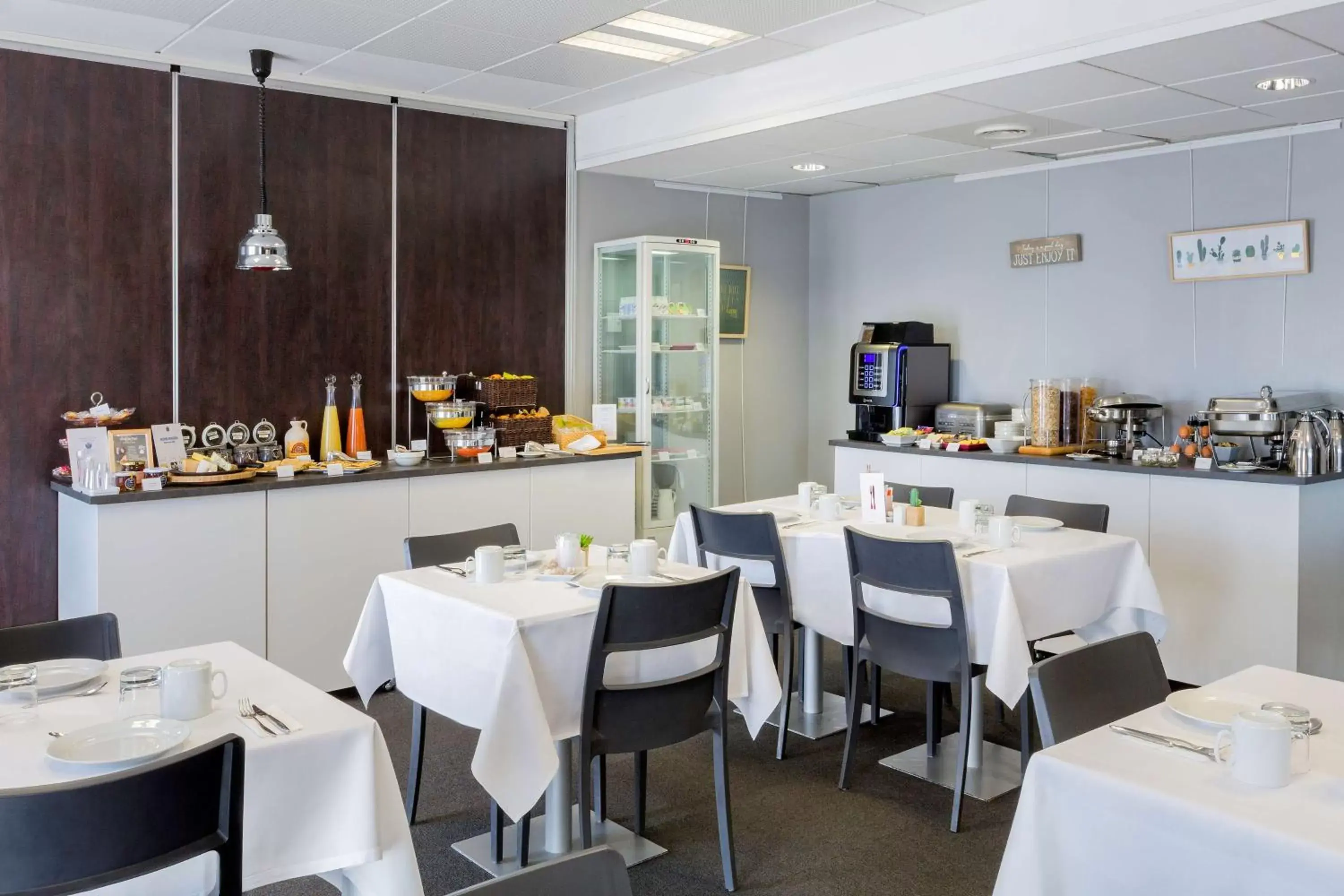 Restaurant/Places to Eat in Best Western Park Hotel Geneve-Thoiry