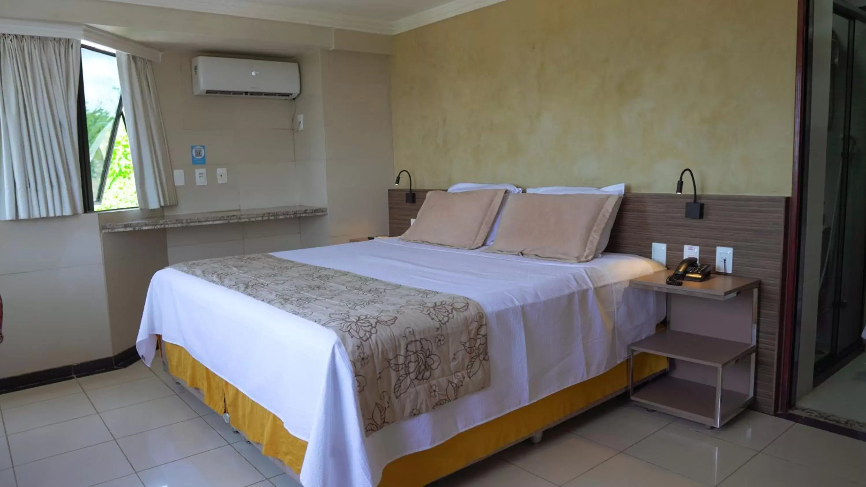 Bedroom, Bed in Atlântico Praia Hotel