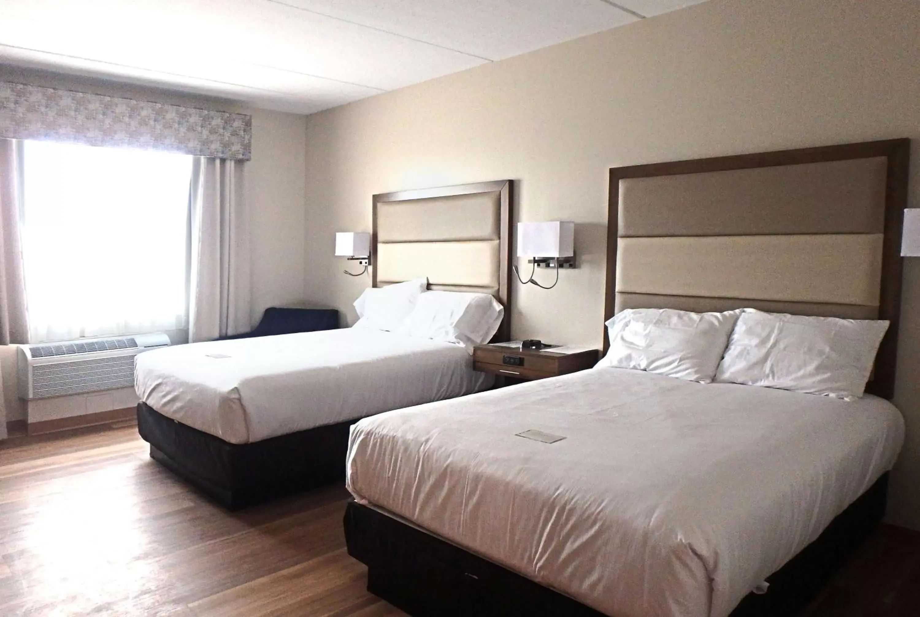 Photo of the whole room, Bed in Wyndham Garden State College