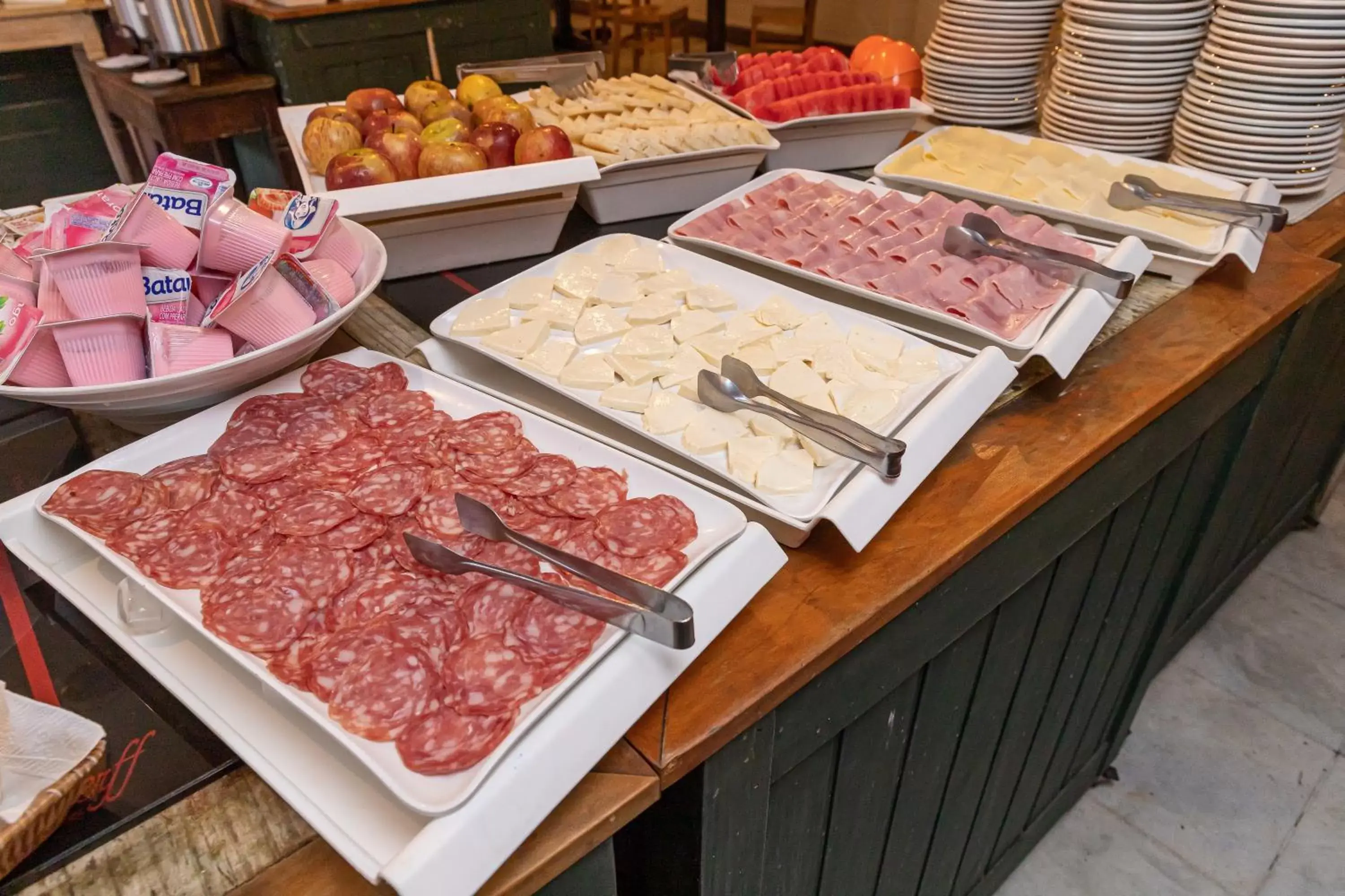 Breakfast in H4 La Residence Paulista Breakfast in H4 La Residence Paulista