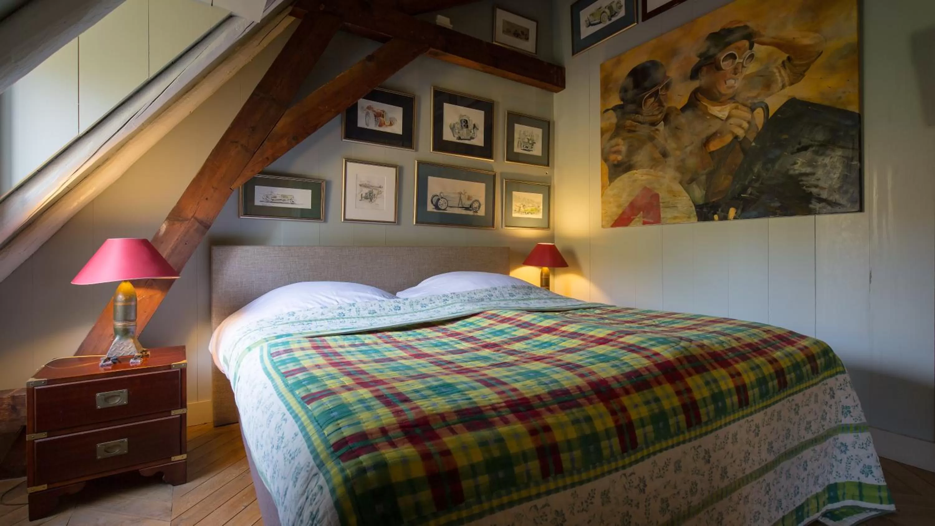 Bed in Logement Swaenenvecht