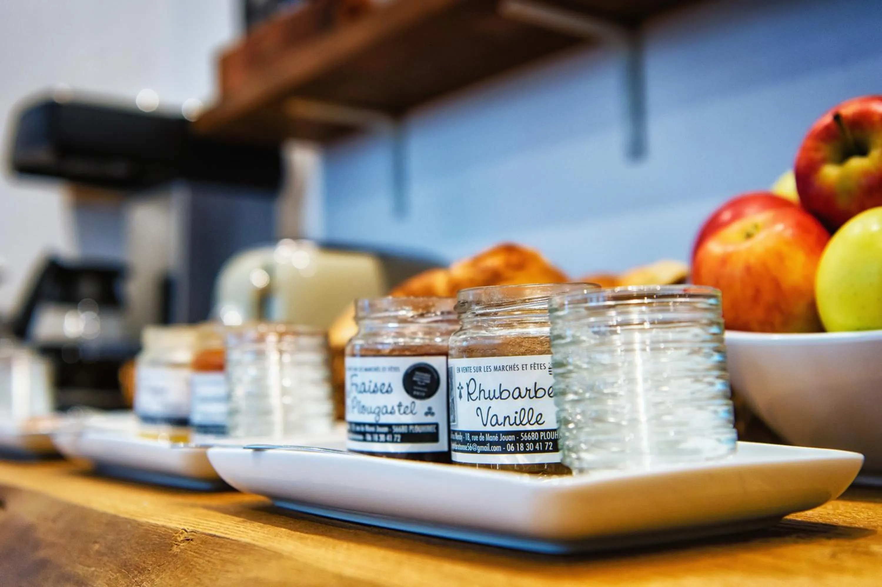 Buffet breakfast in Hôtel Victor Hugo Lorient