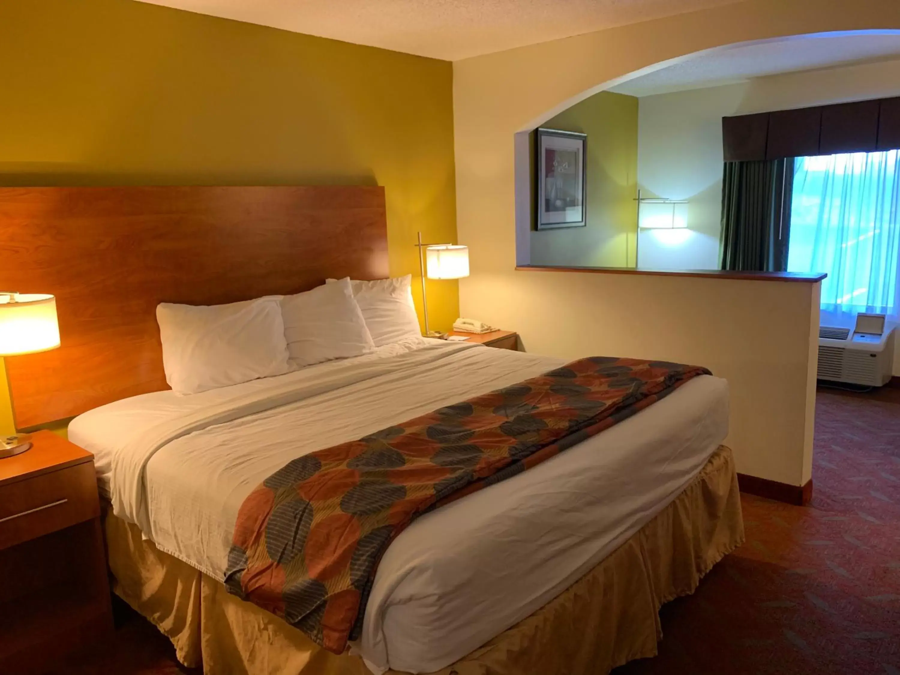 Bed in Baymont by Wyndham Cave City Bed in Baymont by Wyndham Cave City