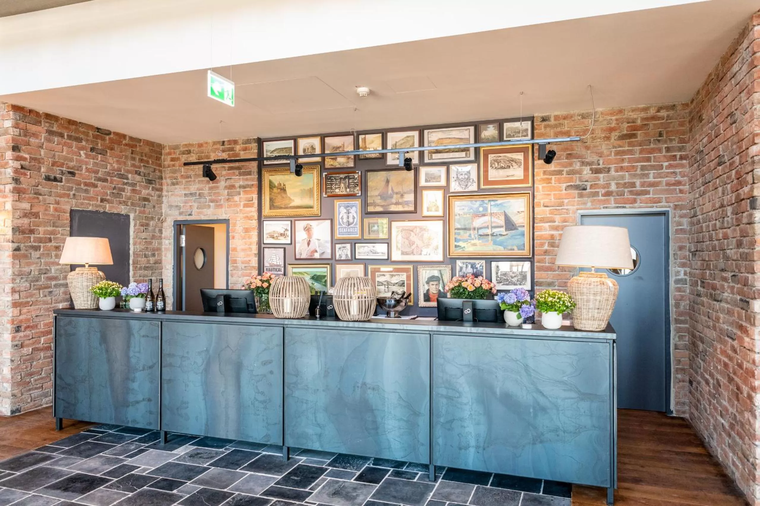 Lobby or reception in PAPA RHEIN - Hotel & Spa