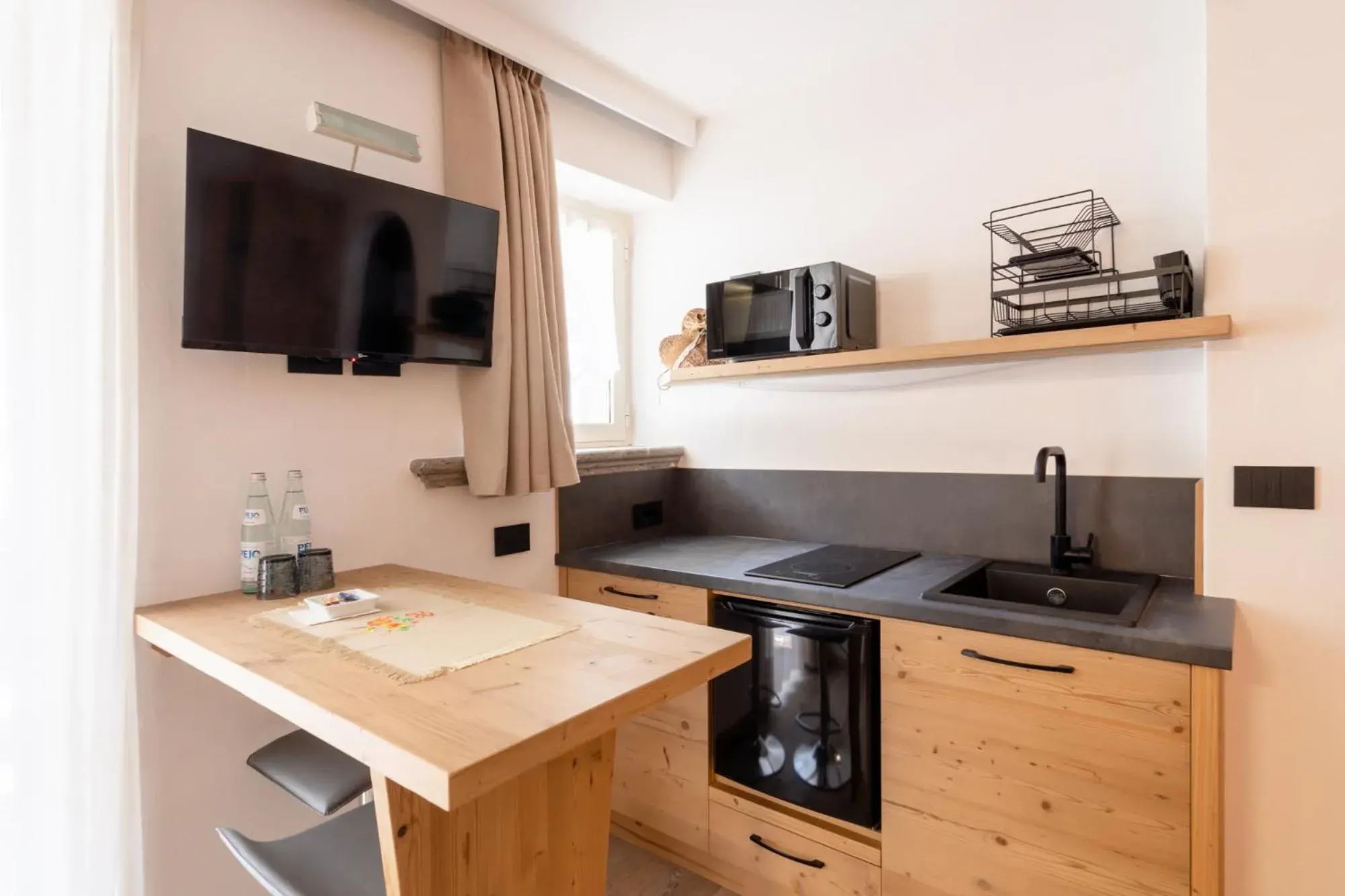 Kitchen/Kitchenette in Albergo Negritella