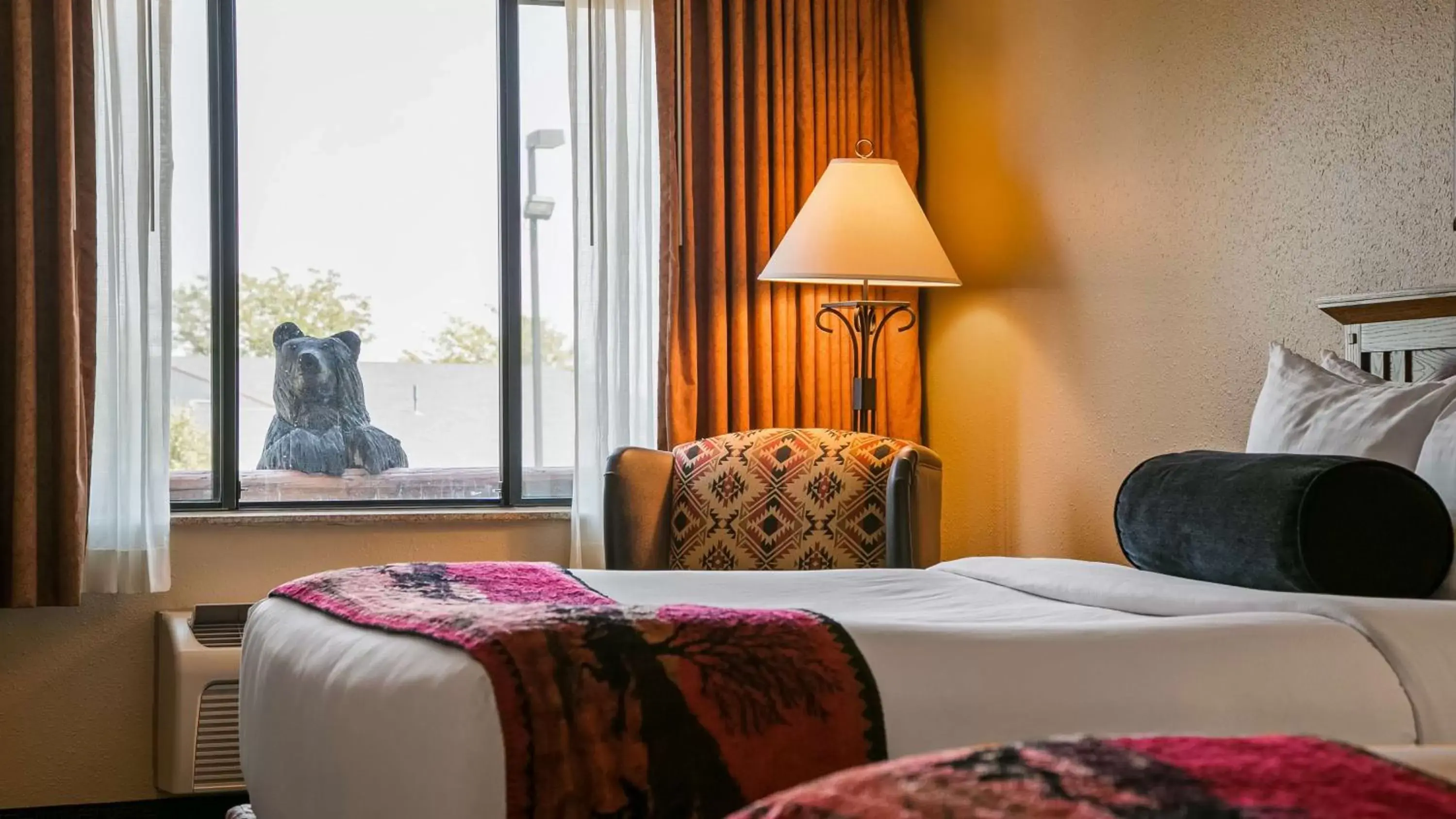 Bedroom, Bed in Best Western Plus Kelly Inn & Suites