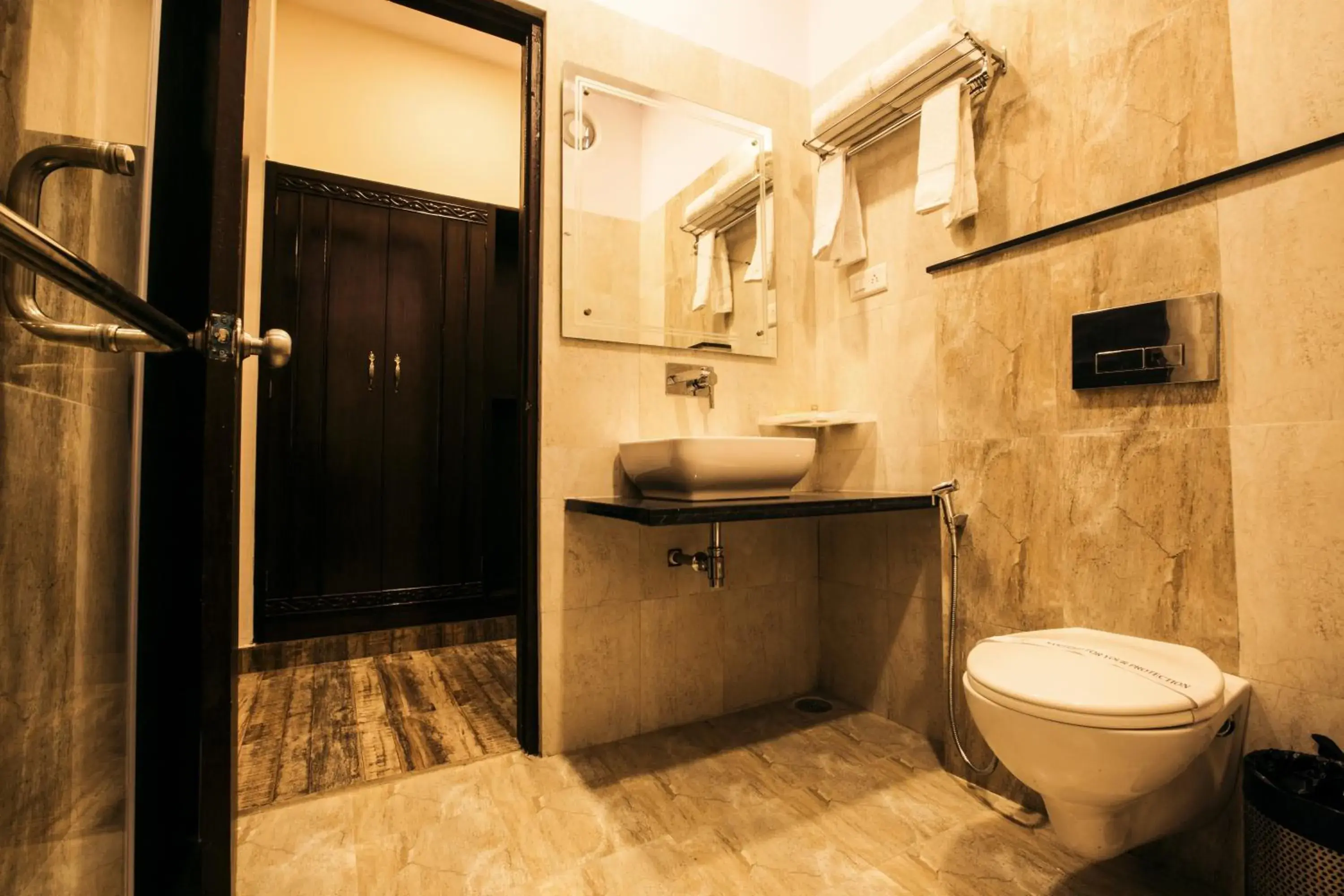 Toilet, Bathroom in Ranthambhore National Resort