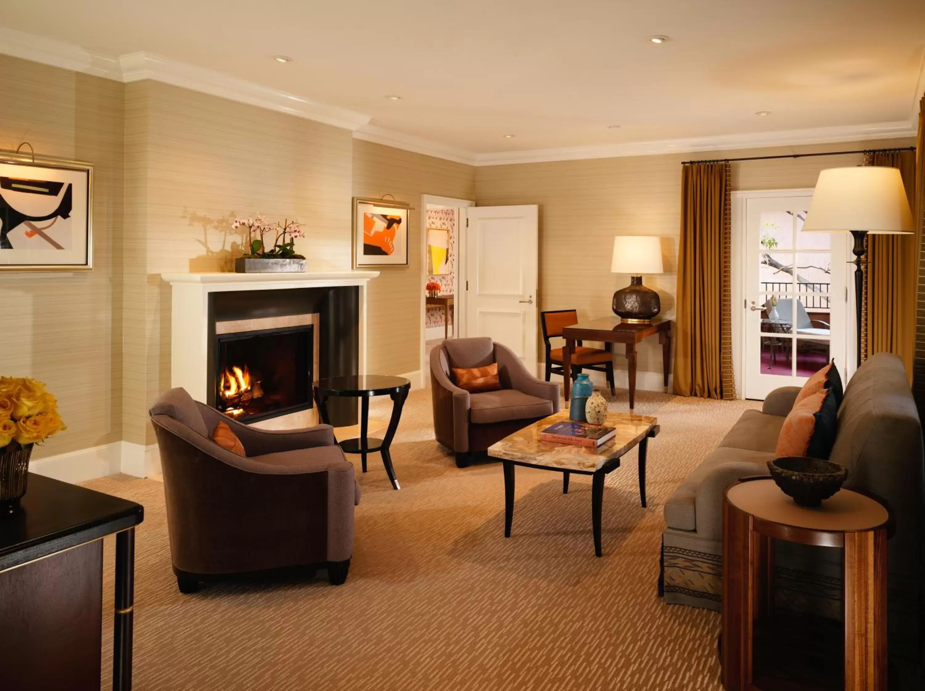 Living room, Seating Area in The Beverly Hills Hotel - Dorchester Collection