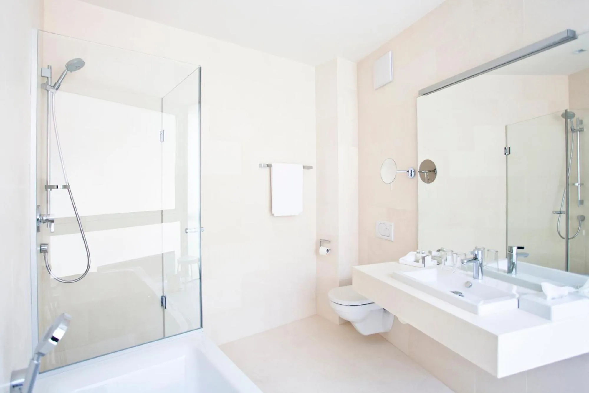 Shower in Schlossberghotel