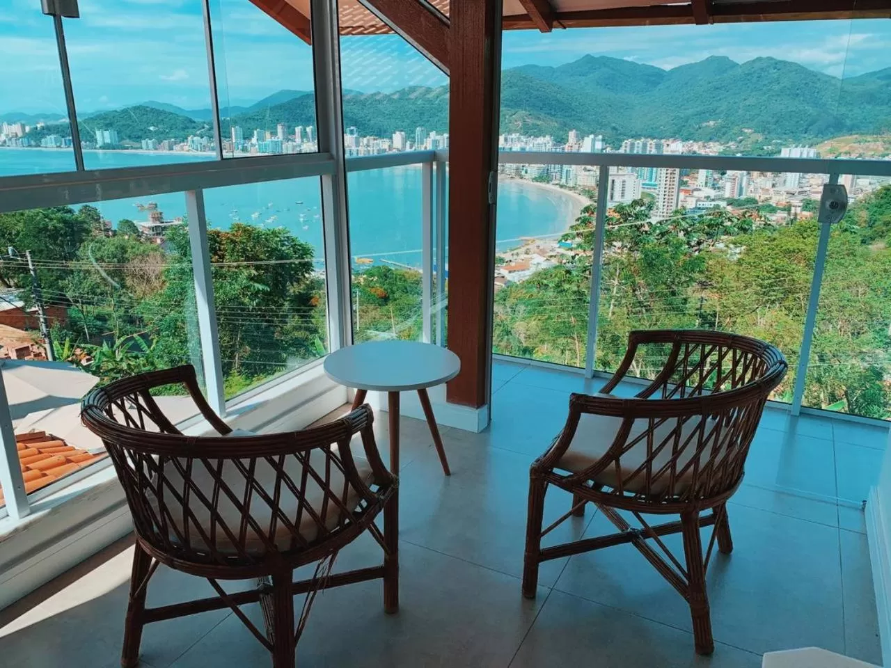 Deluxe Suite with Spa Bath - single occupancy in Hotel Pousada 7 Mares