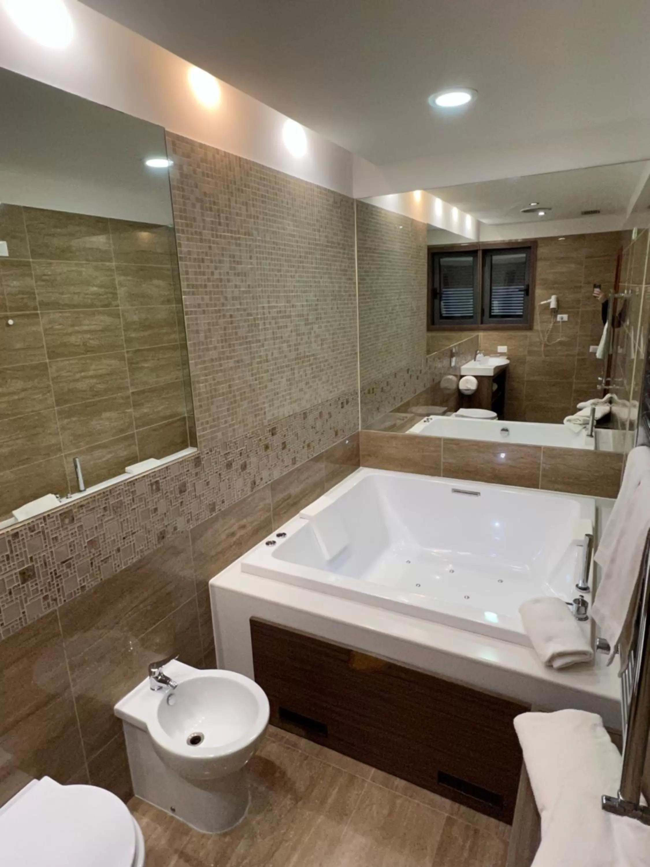 Bathroom in Hotel Smeraldo