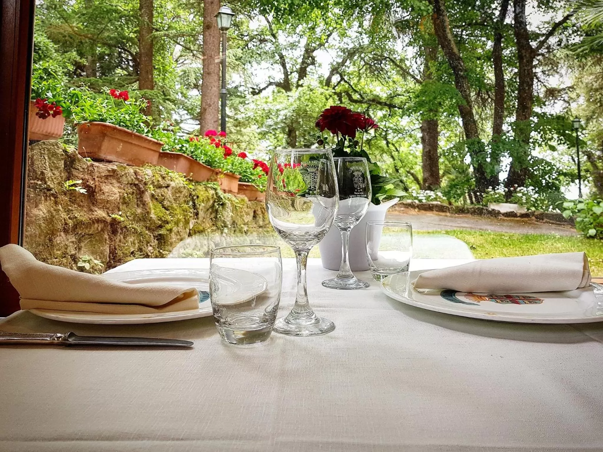 Restaurant/places to eat in Hotel Villa Aricia