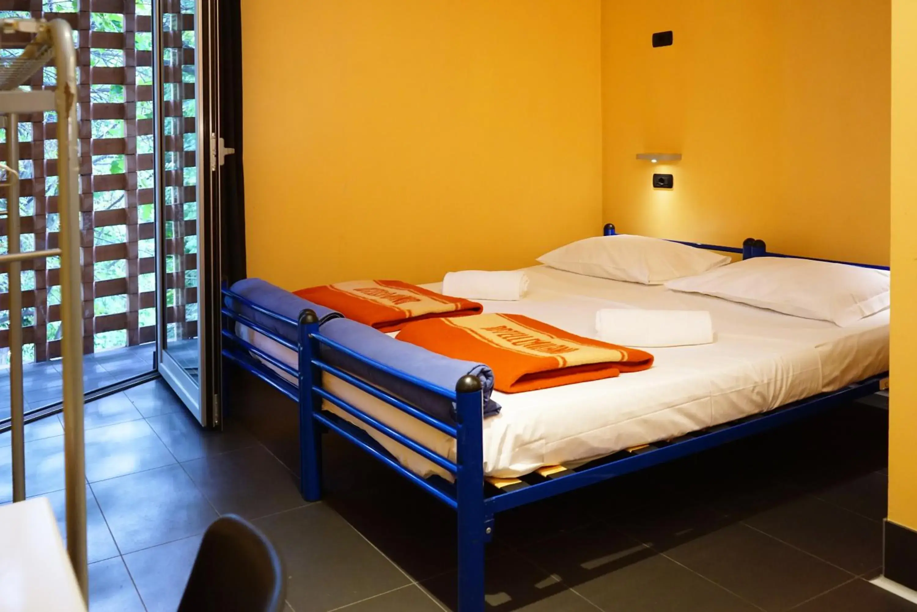 Bed in Hi! Ostello Milano