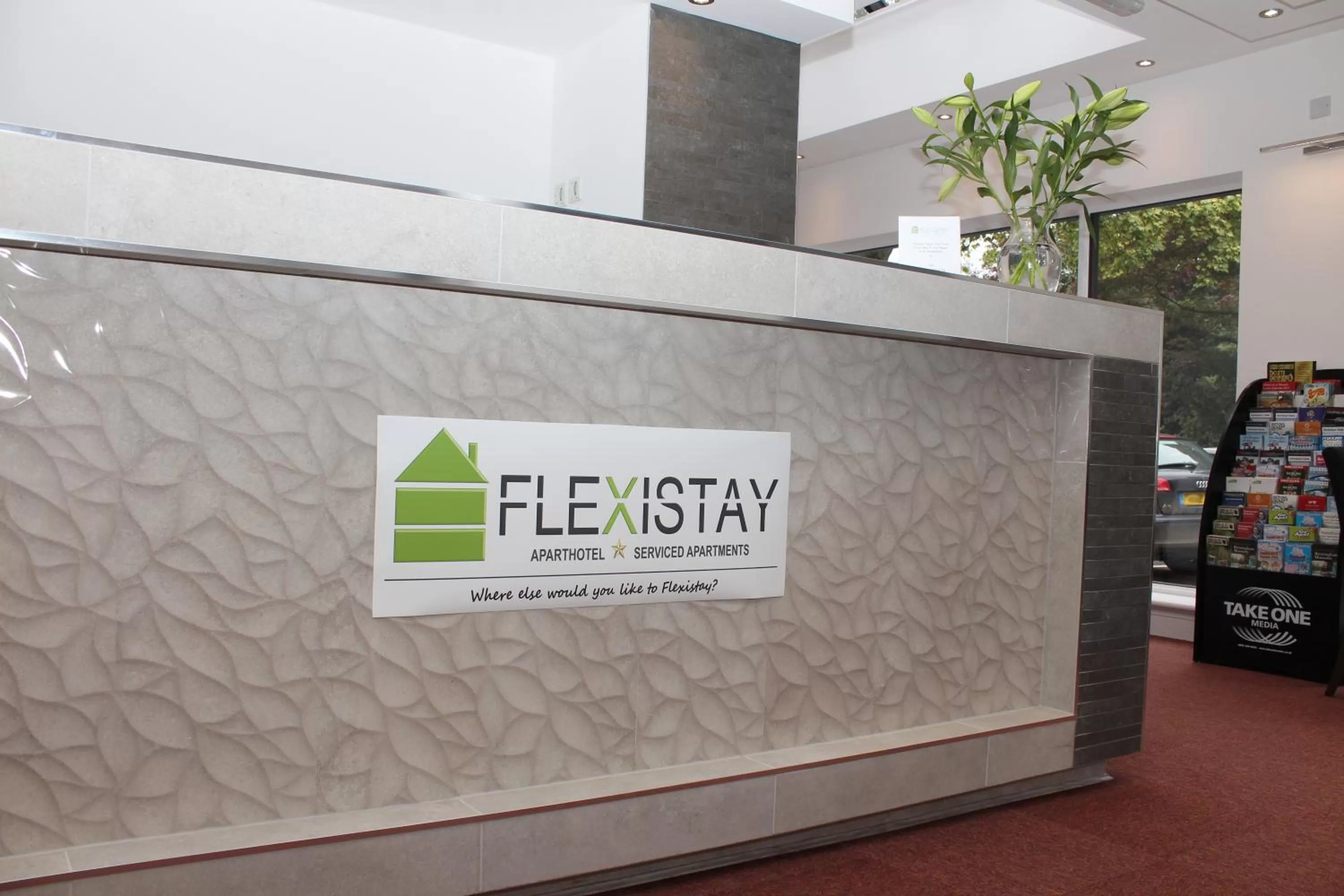 Lobby or reception in Flexistay Leicester Gable Aparthotel
