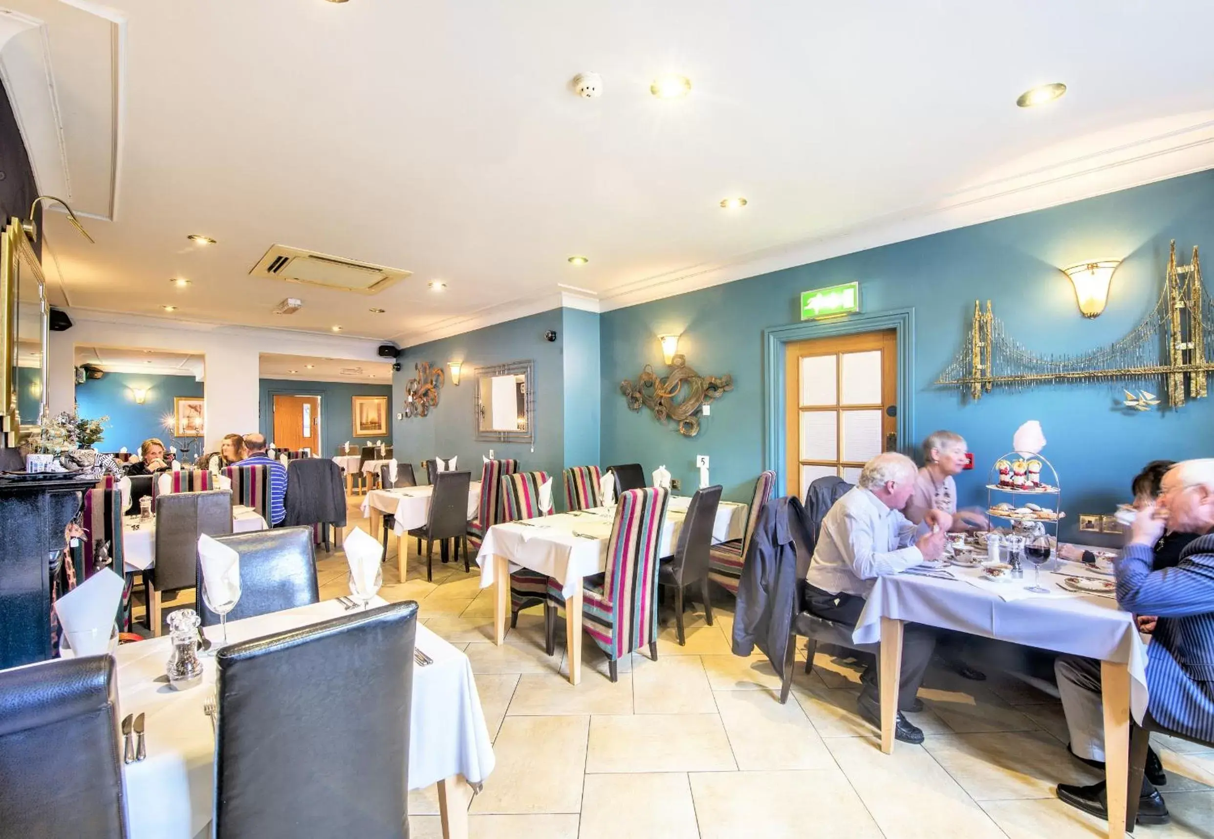 Restaurant/Places to Eat in Dovedale Hotel and Restaurant