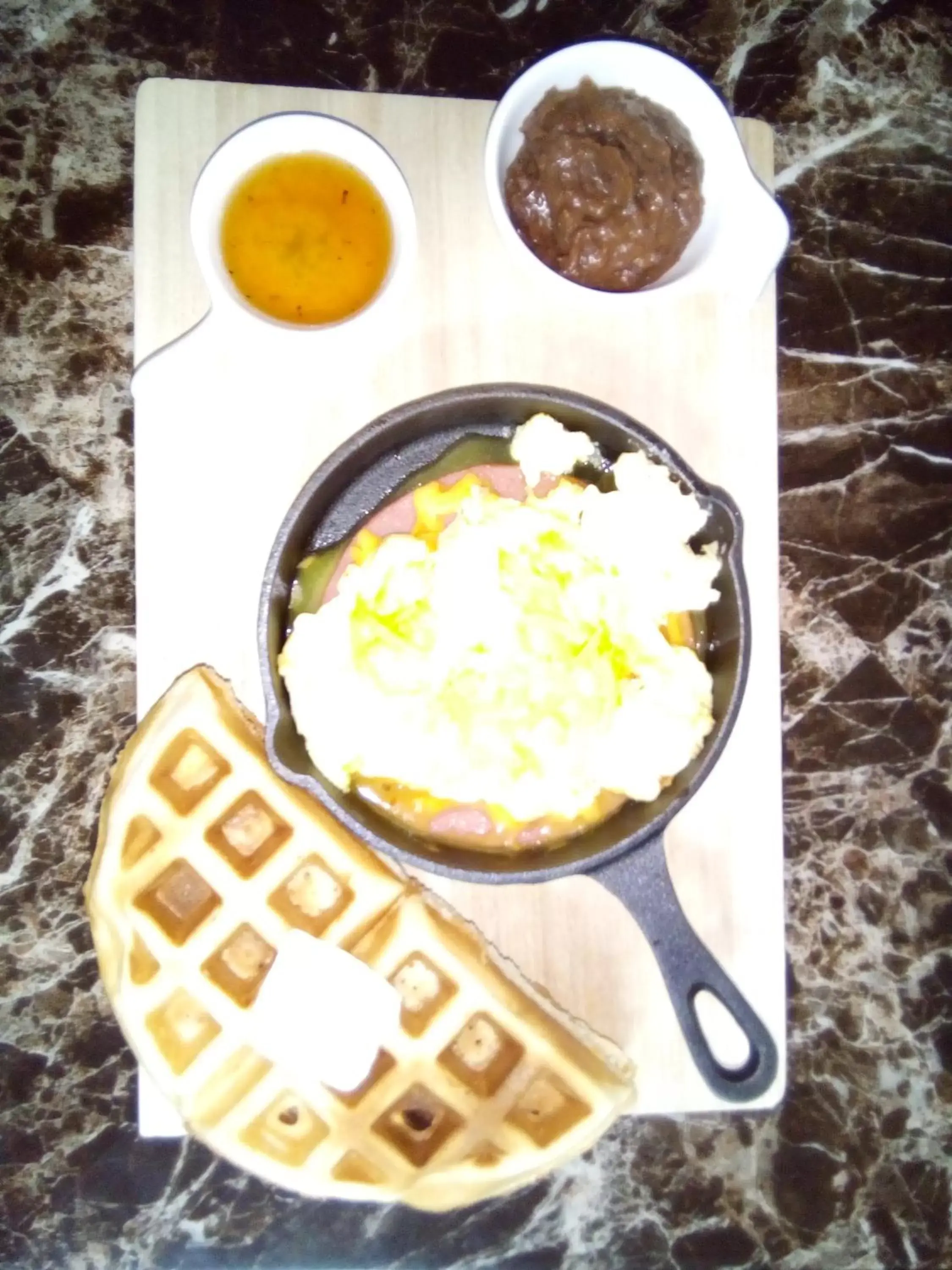 Food and drinks in The Red Hut Inn Food and drinks in The Red Hut Inn