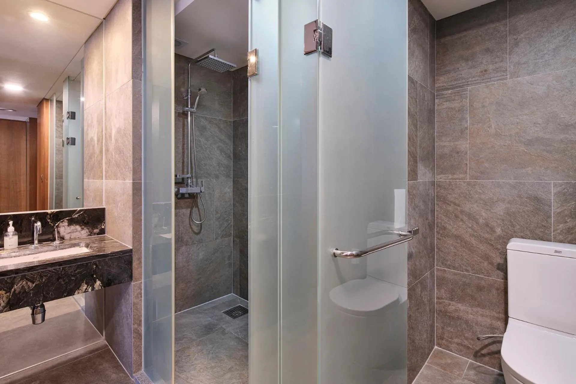 Shower in The Island Blue Hotel