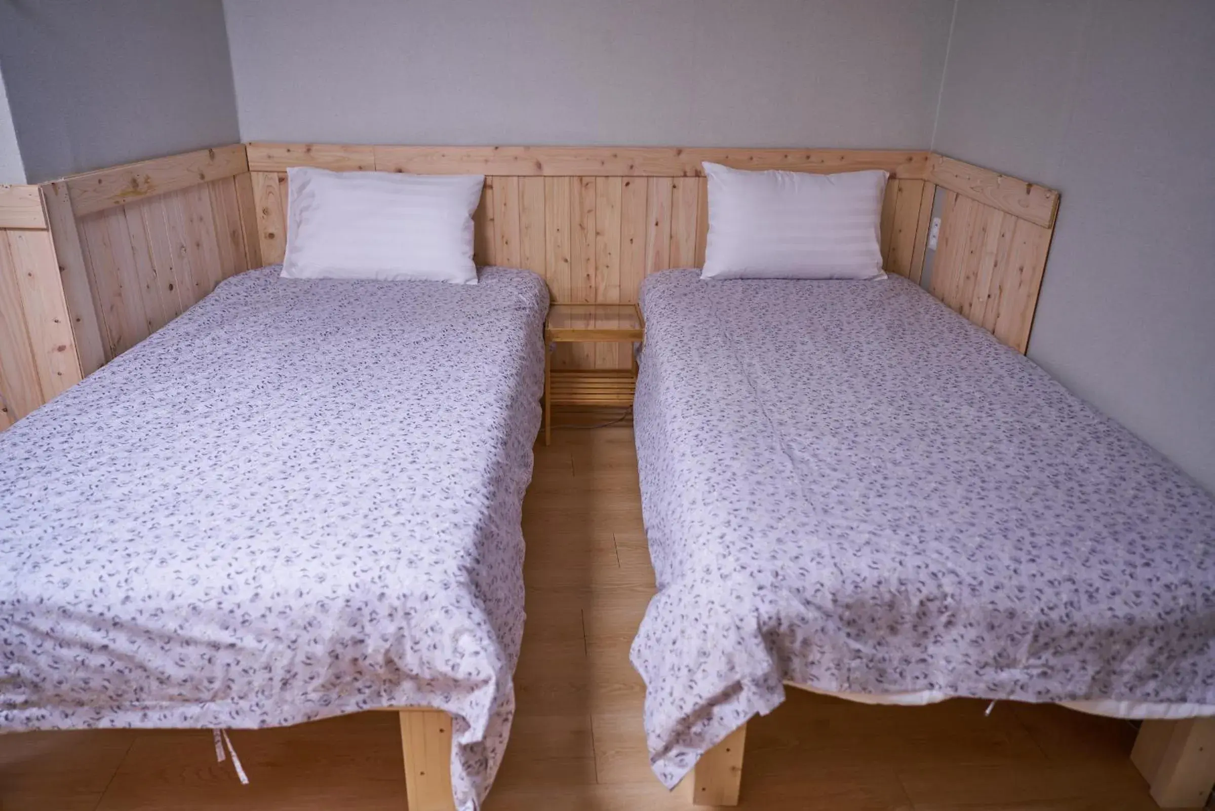 Bed in R Guesthouse Seoul Station