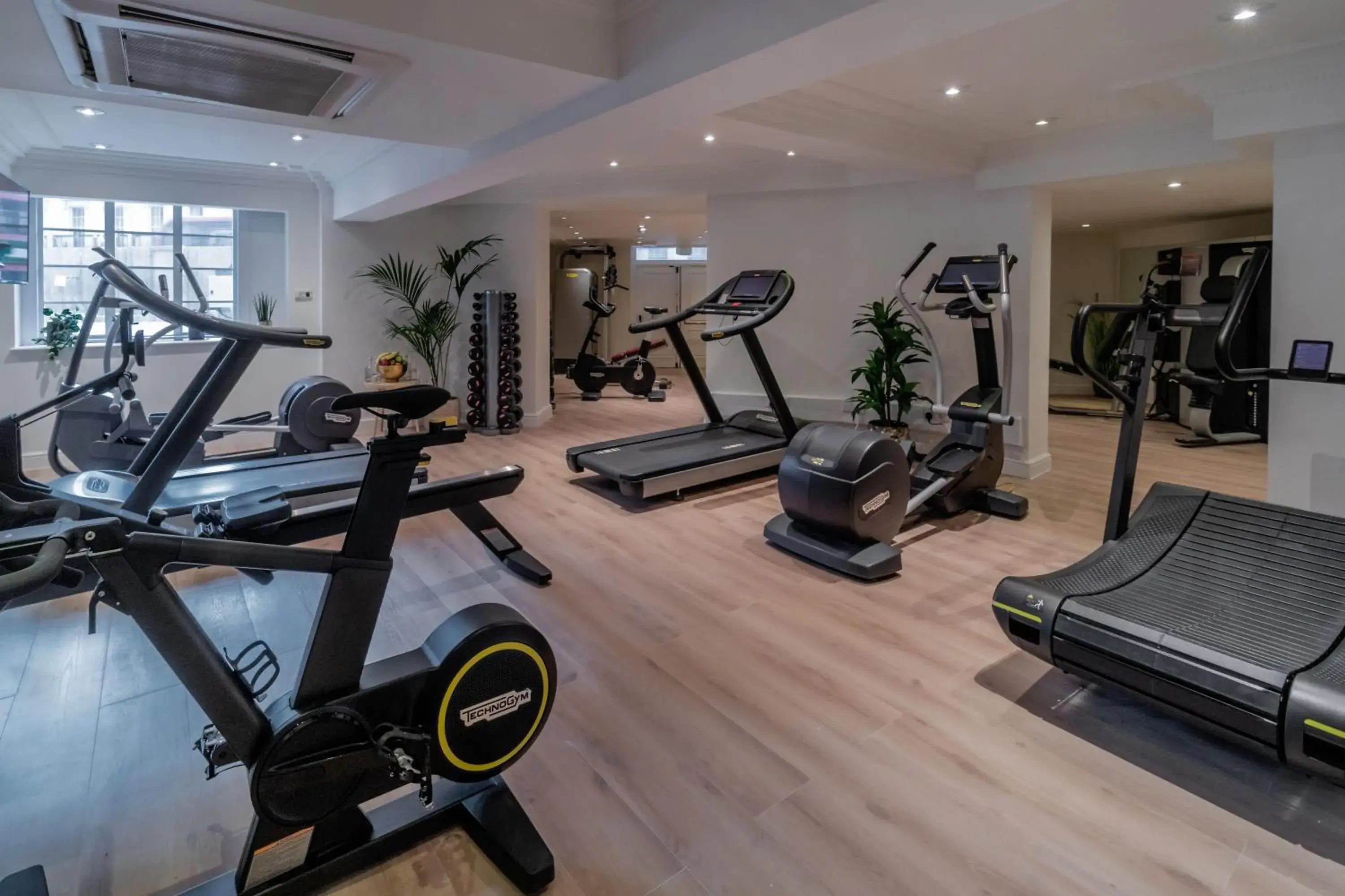 Fitness centre/facilities, Fitness Center/Facilities in The Level at Melia White House