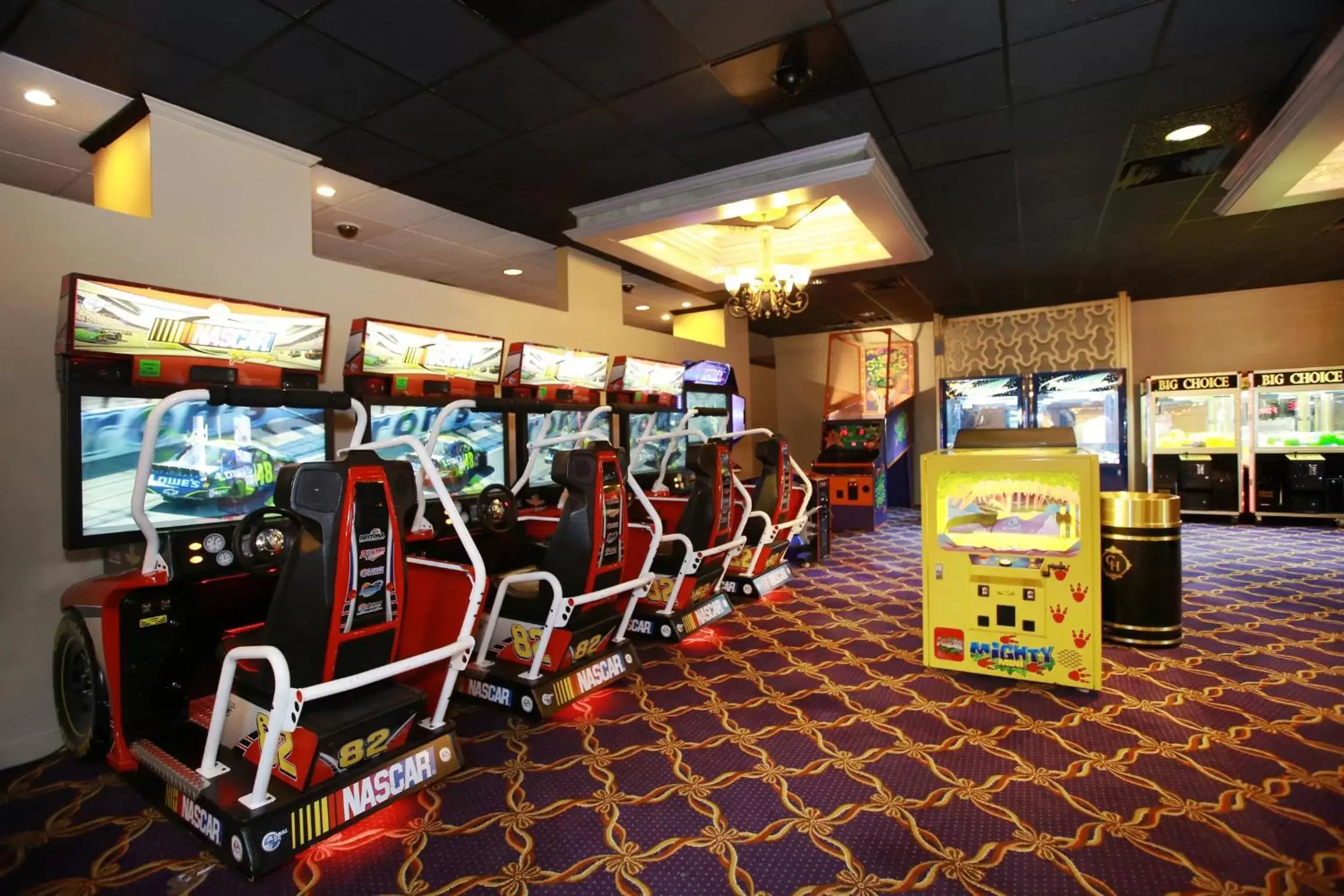 Game Room, Fitness Center/Facilities in The Claridge Hotel