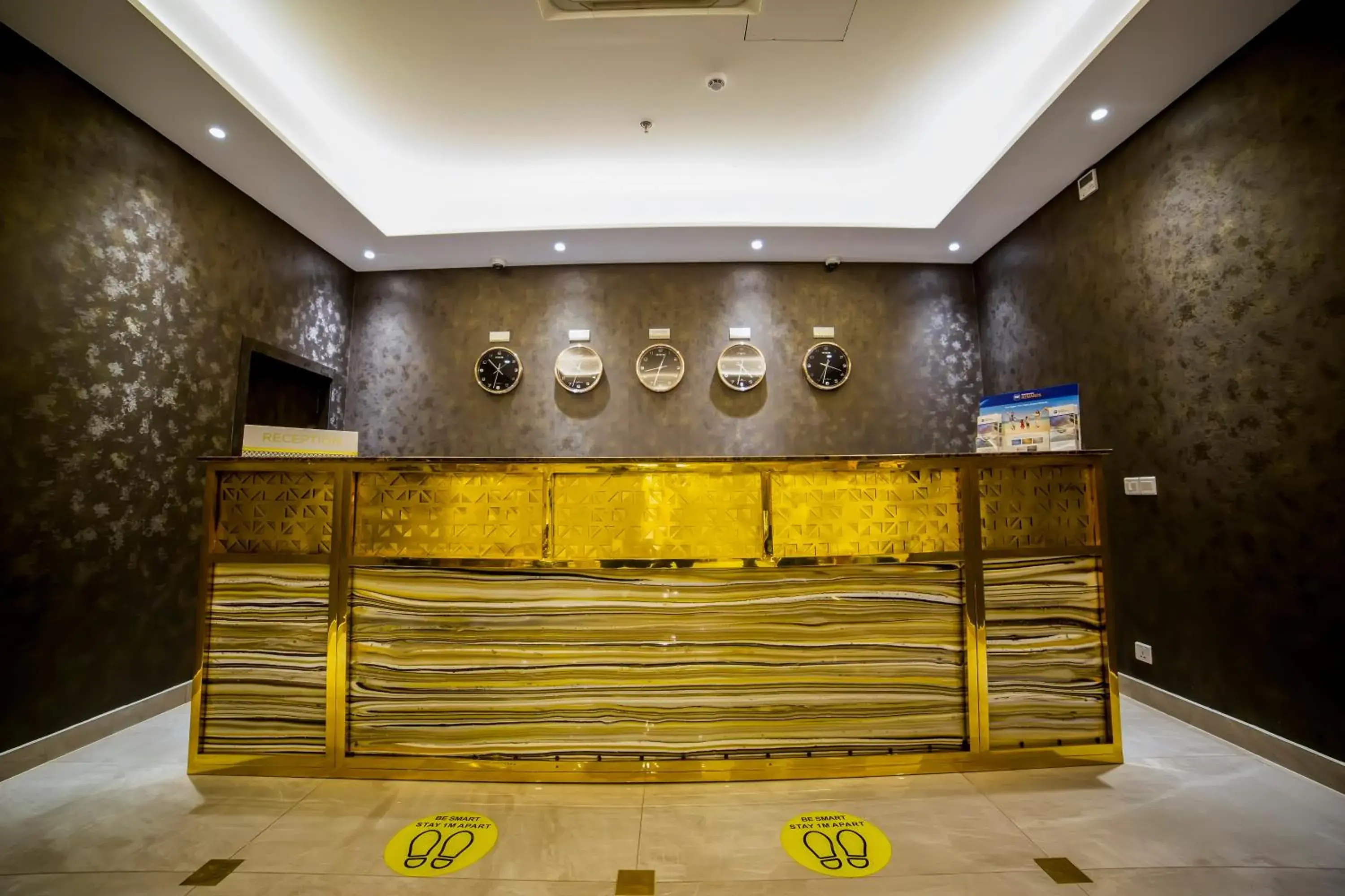 Lobby or reception in Best Western Premier Hotel Gulberg Lahore