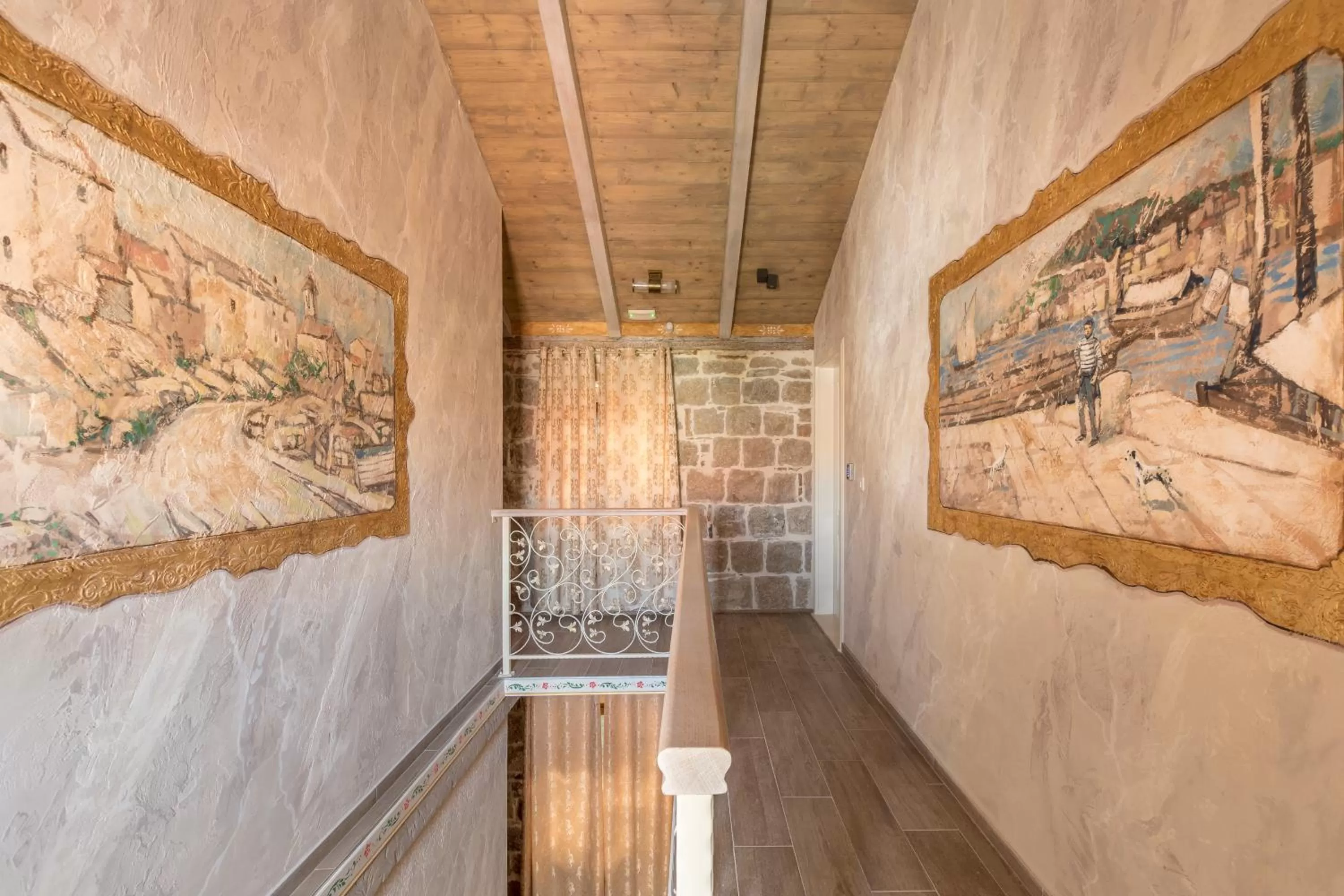 Decorative detail in Heritage Palace Varos - MAG Quaint & Elegant Boutique Hotels