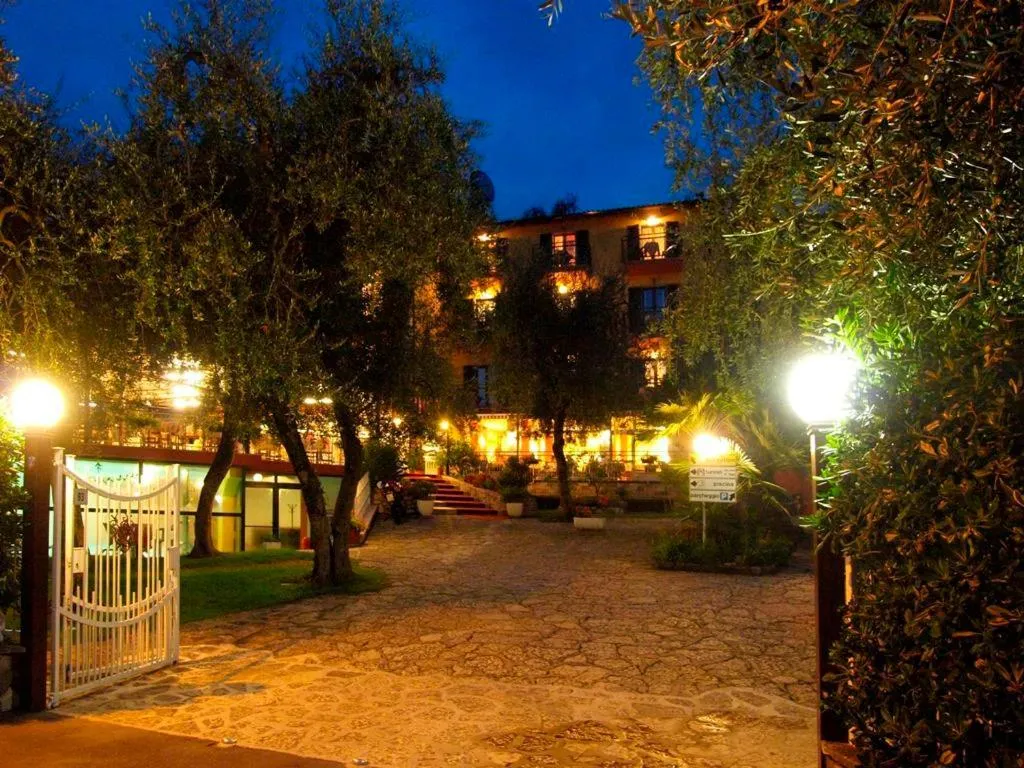 Night in Hotel Rabay