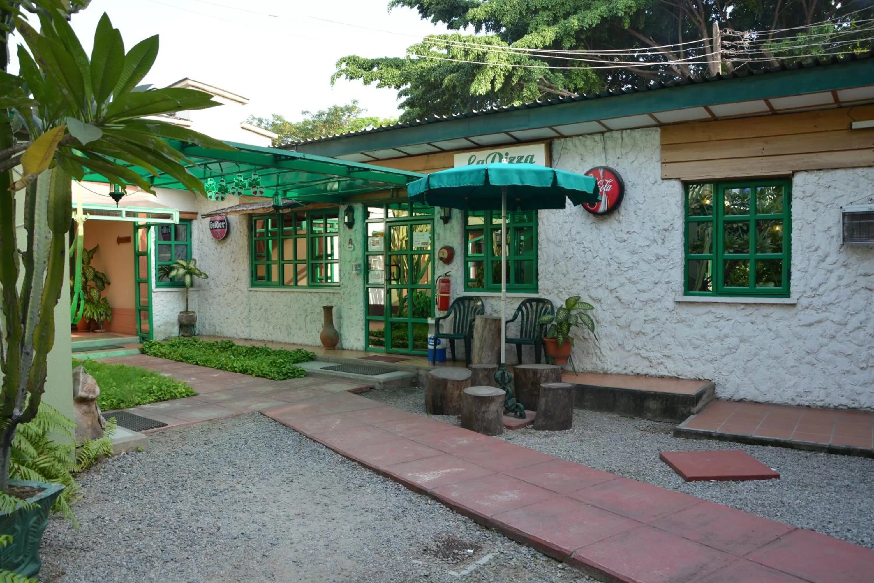 Meals in Manuela Residence