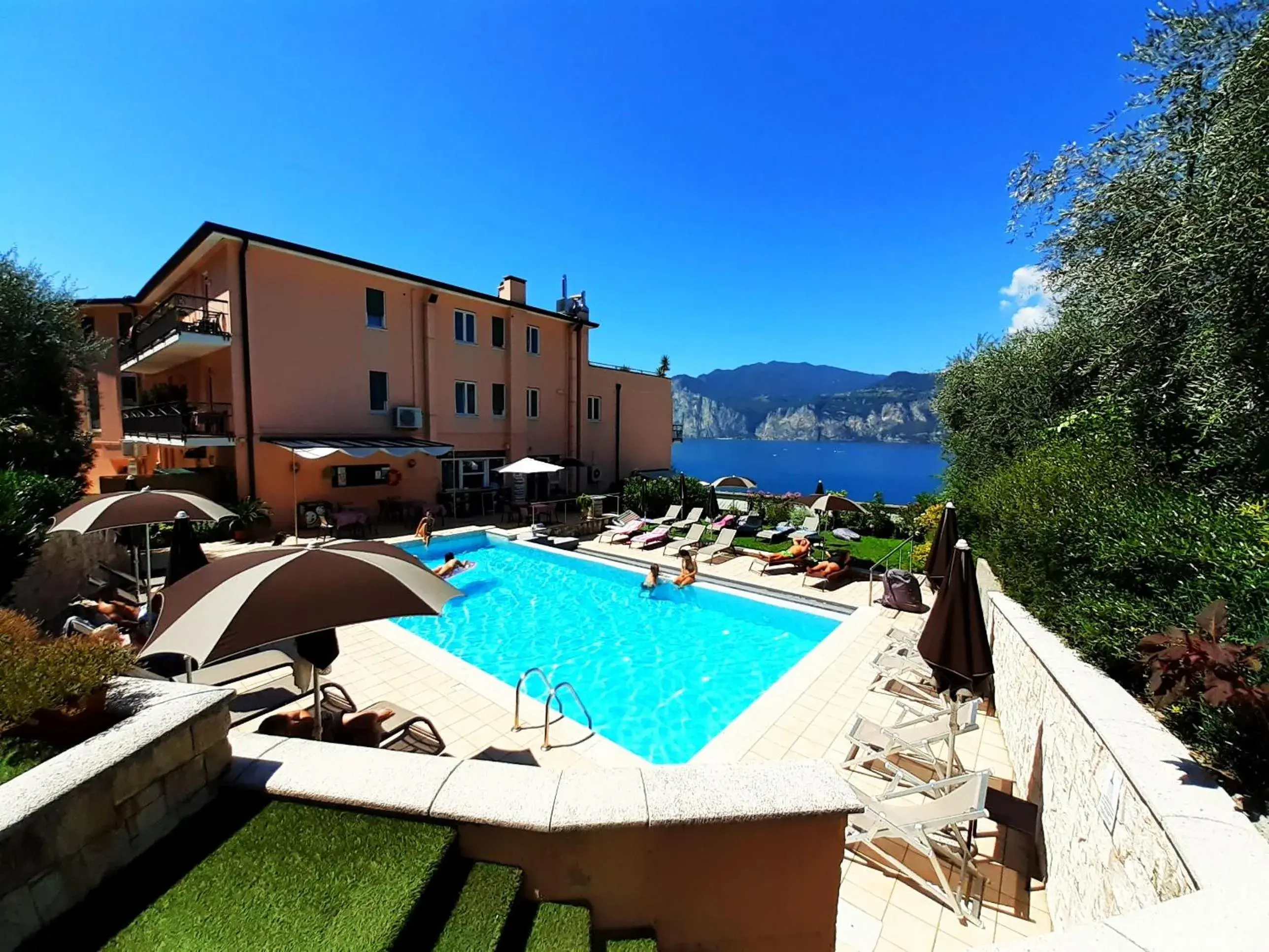 Lake view in Hotel Antonella