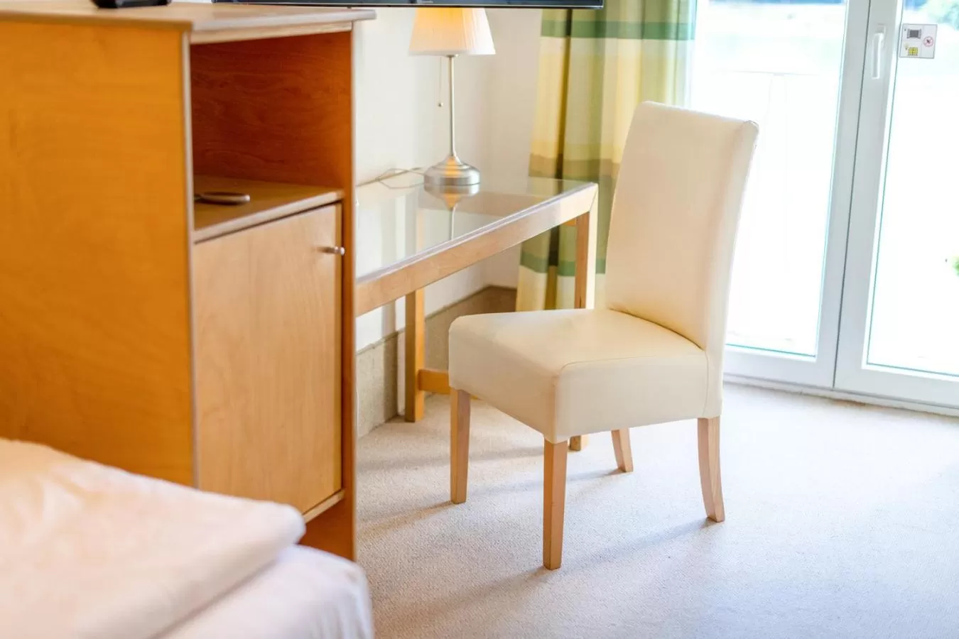 Bedroom, Bed in Diehls Hotel