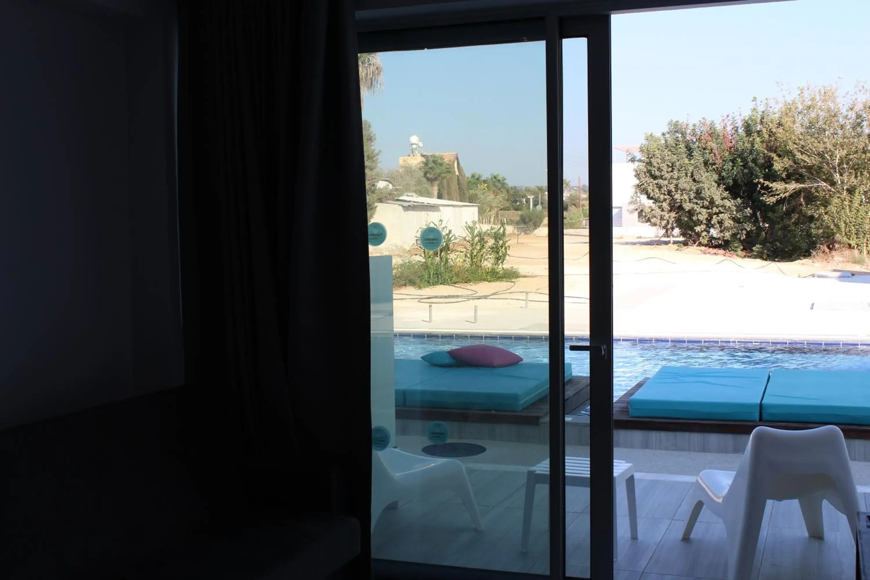 Balcony/Terrace, Pool View in Fedrania Gardens Hotel