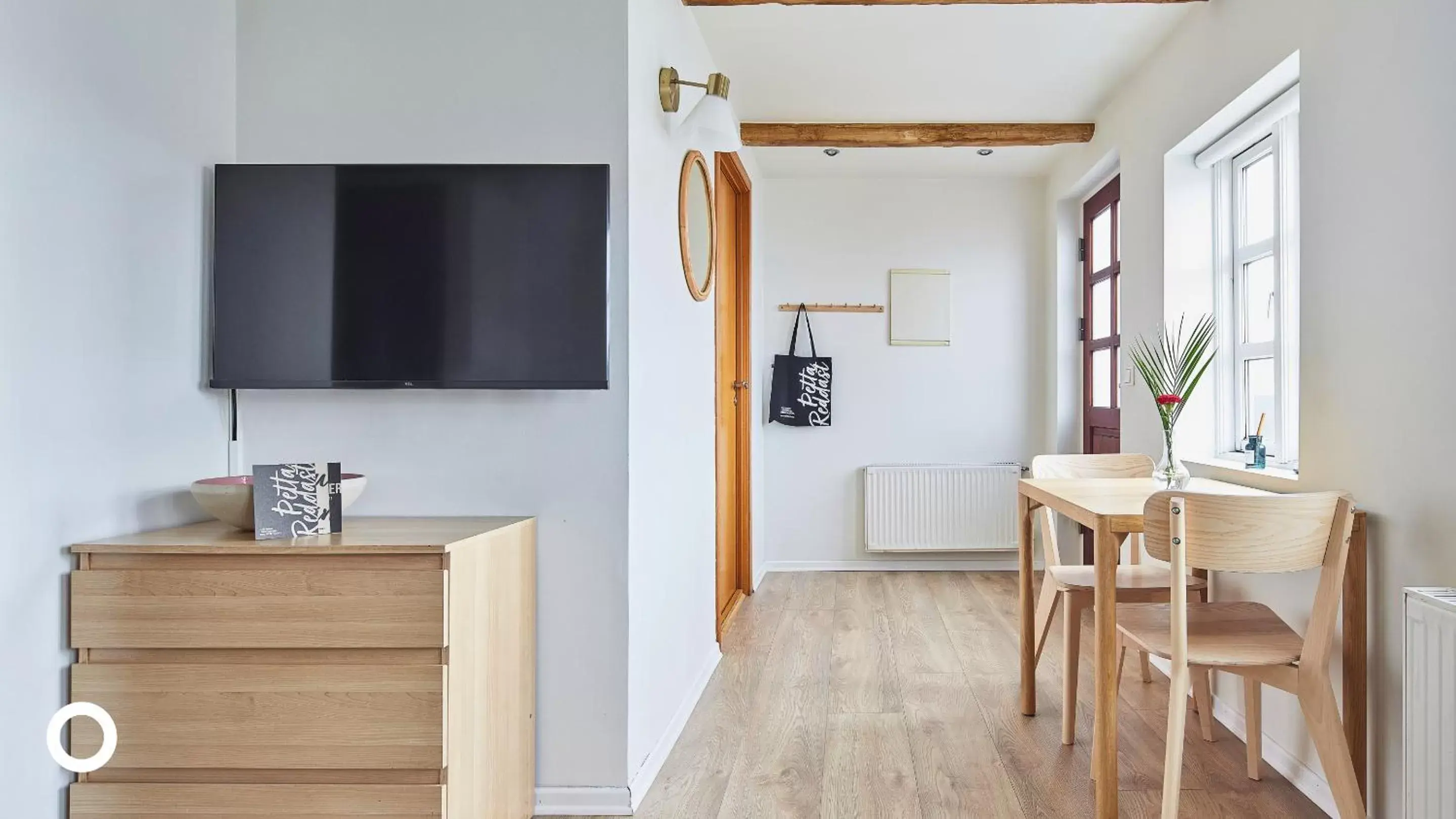 Living room in Thingholt Hotel Apartments from Center Hotels Living room in Thingholt Hotel Apartments from Center Hotels