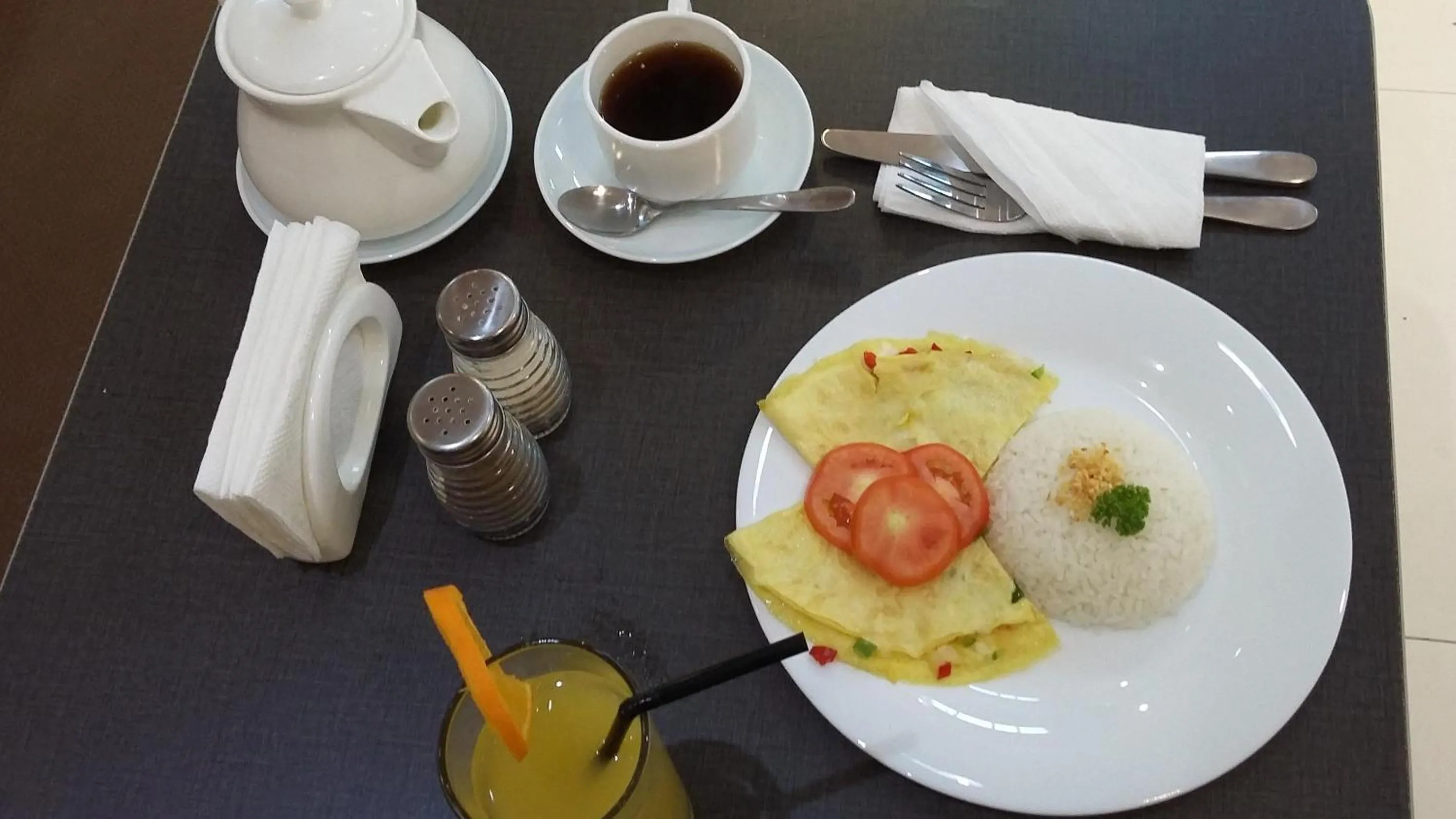 American breakfast in Jmm Apartment Suites