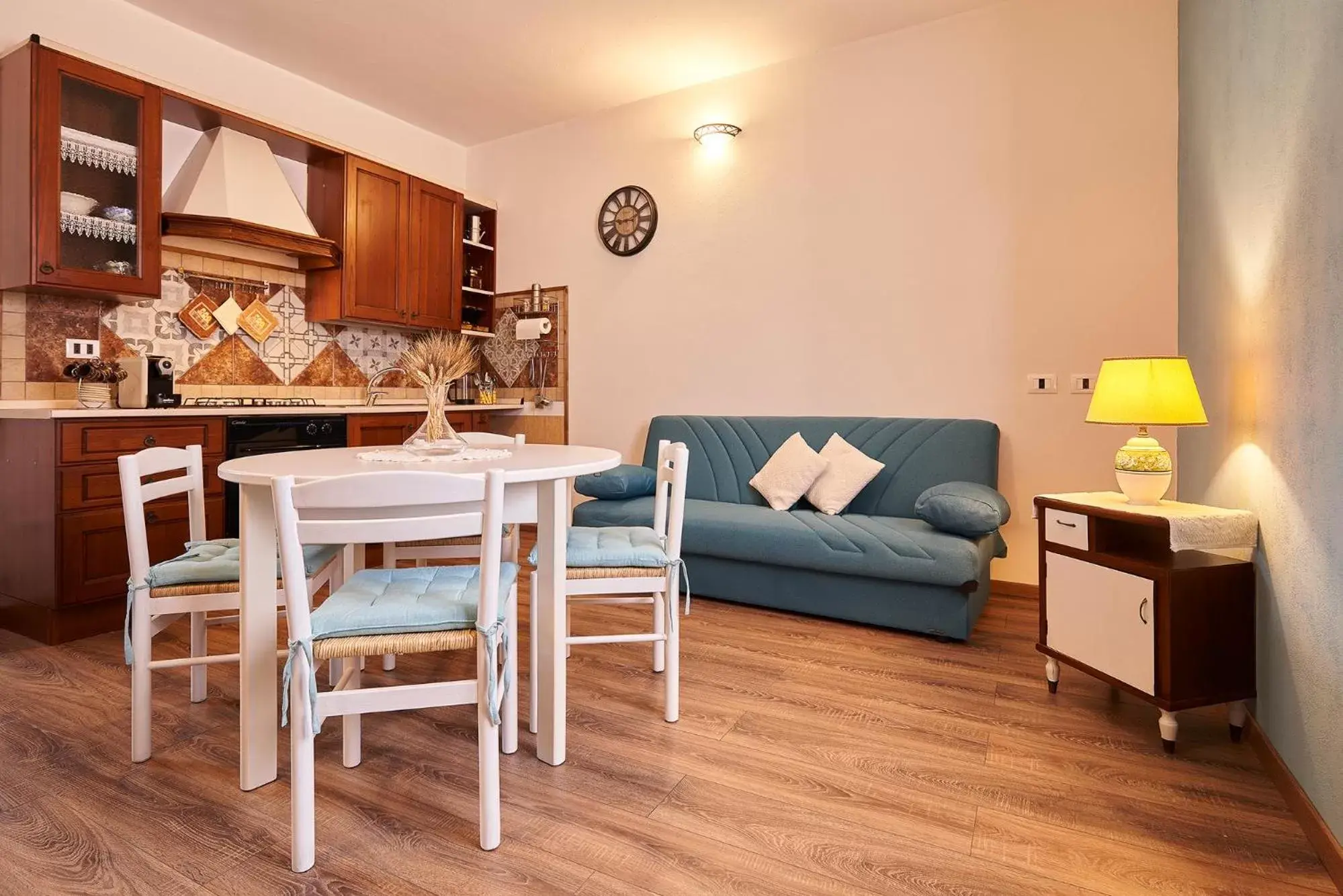 Kitchen or kitchenette, Dining Area in al VICOLO VI